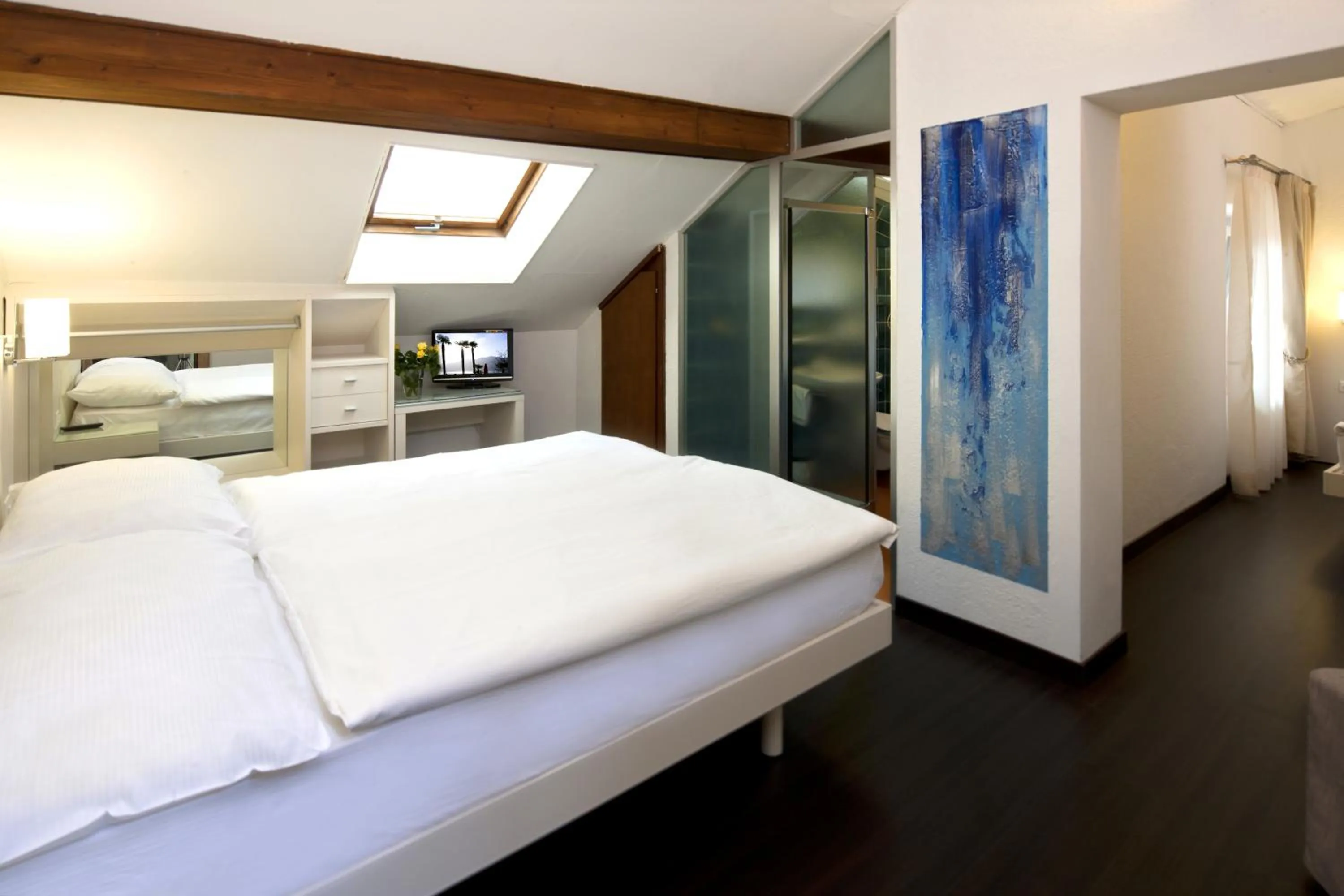 Bed in Hotel America