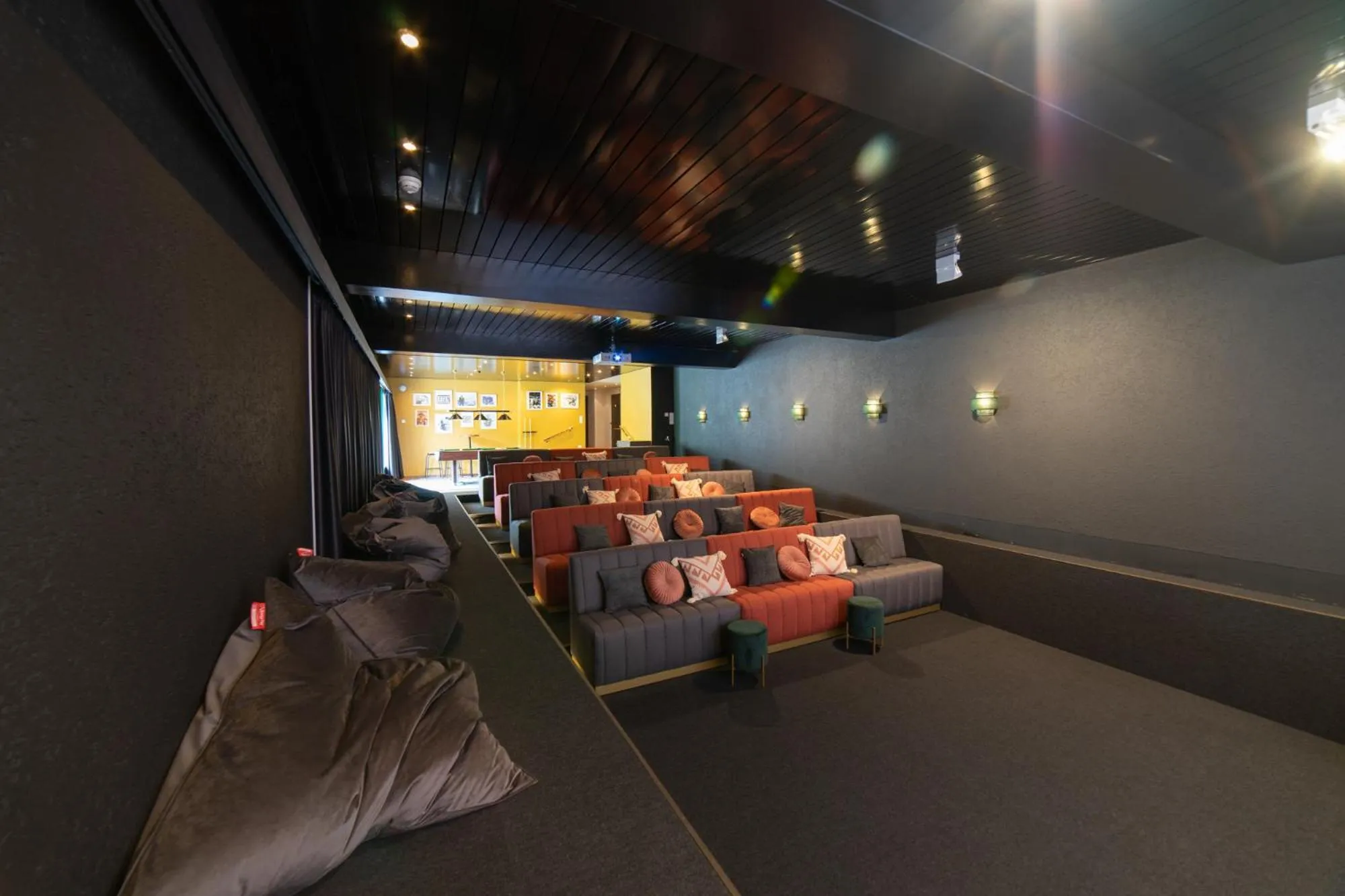 Game Room in Hotel Säntis Lodge