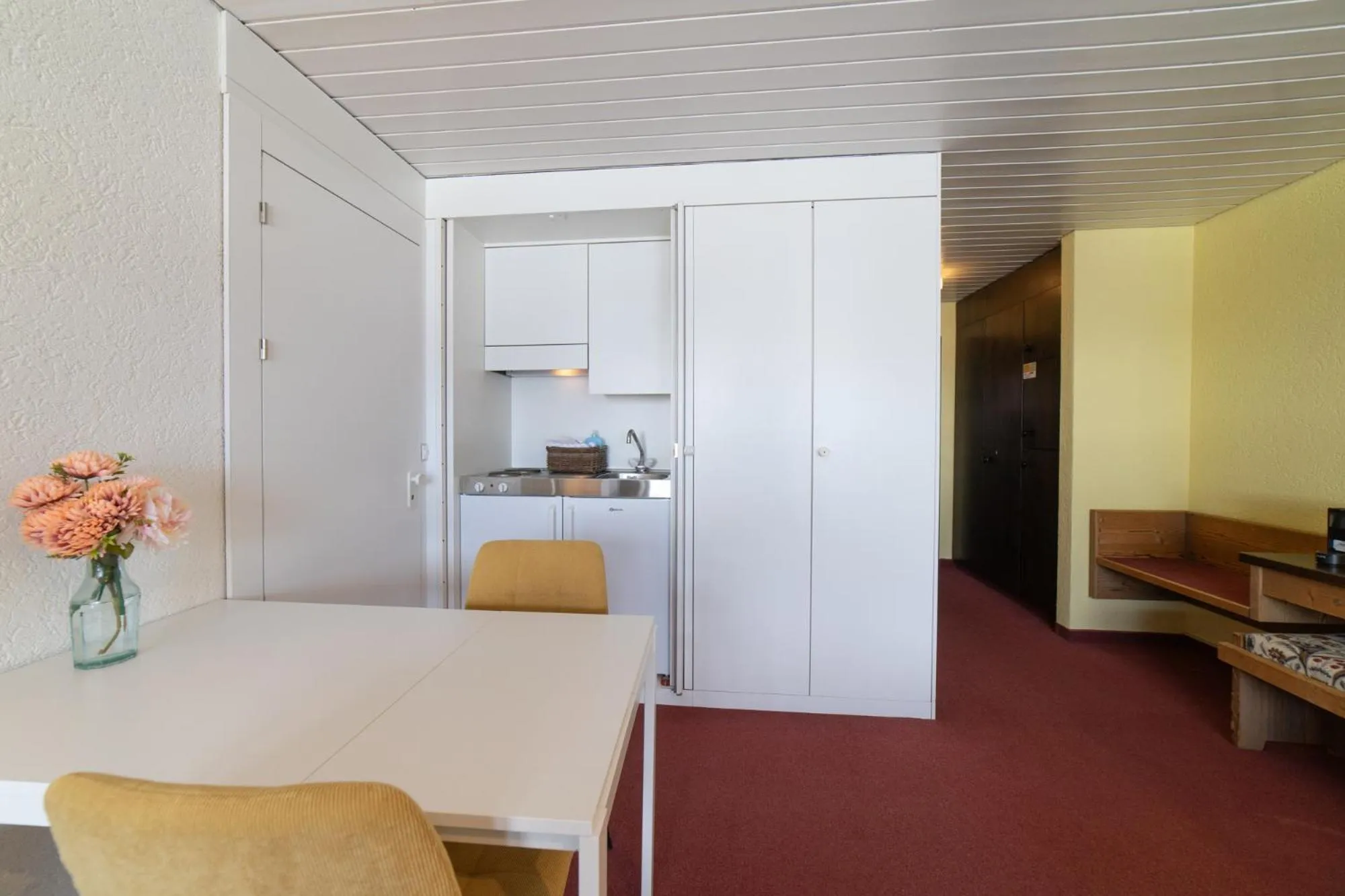 Dining area in Hotel Säntis Lodge