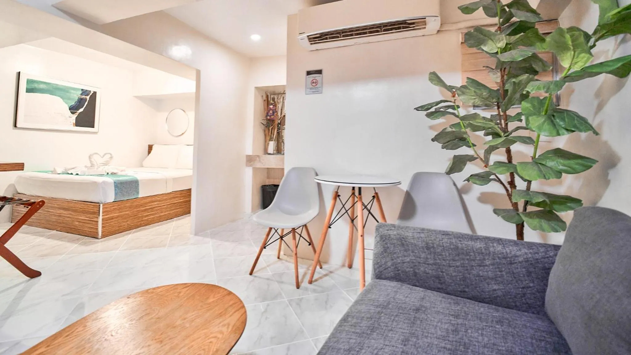 Living room in Circuit Hostel