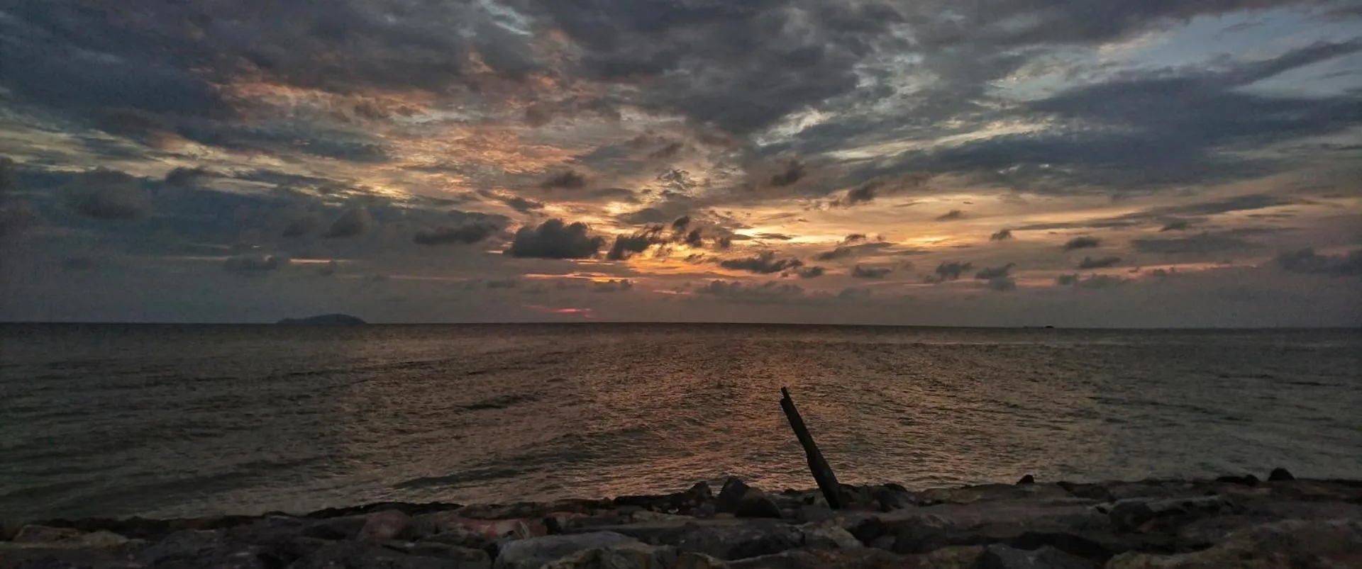 Beach in GF WONDERFUL HOTEL