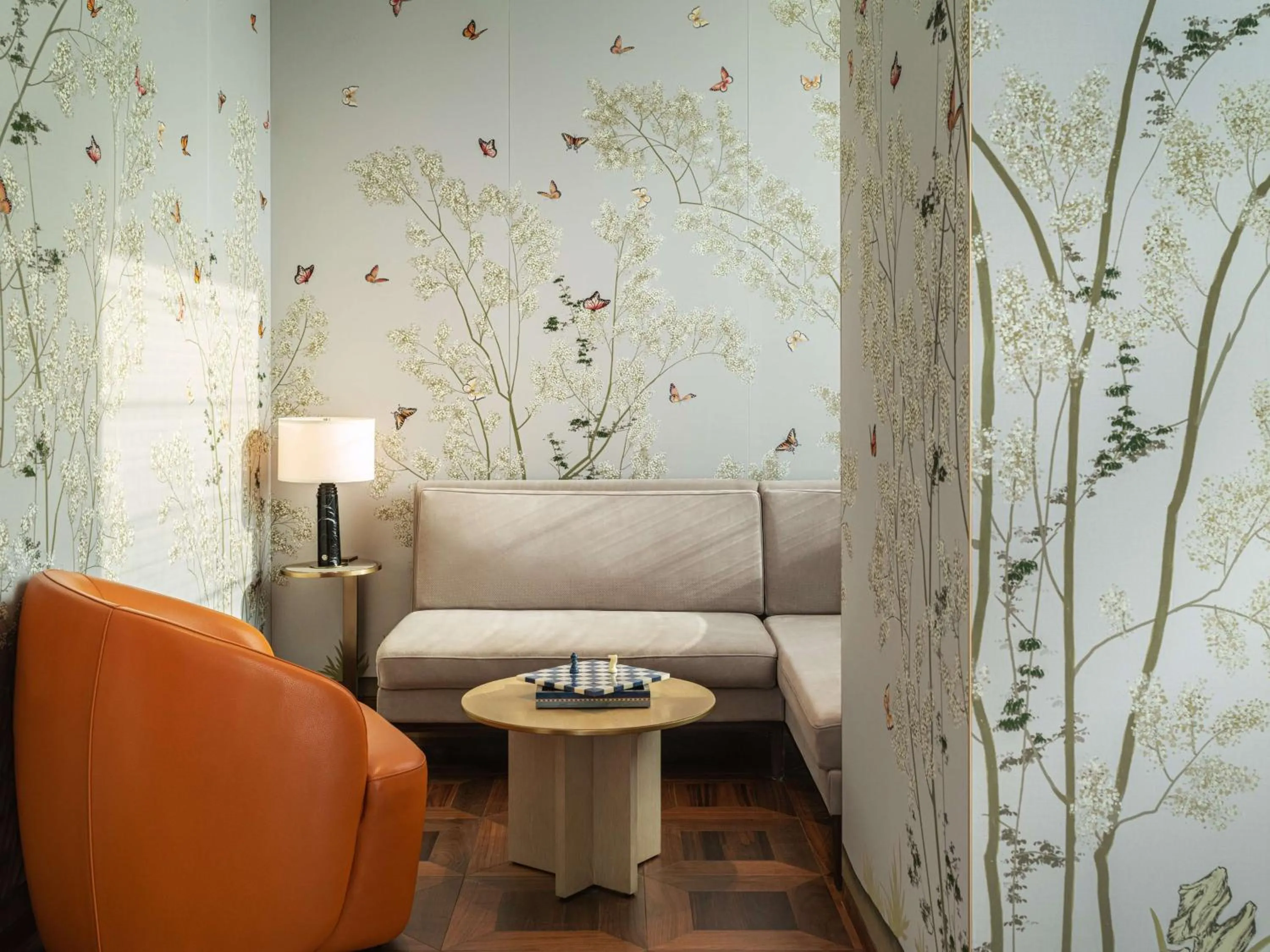 Living room in Waldorf Astoria Xiamen