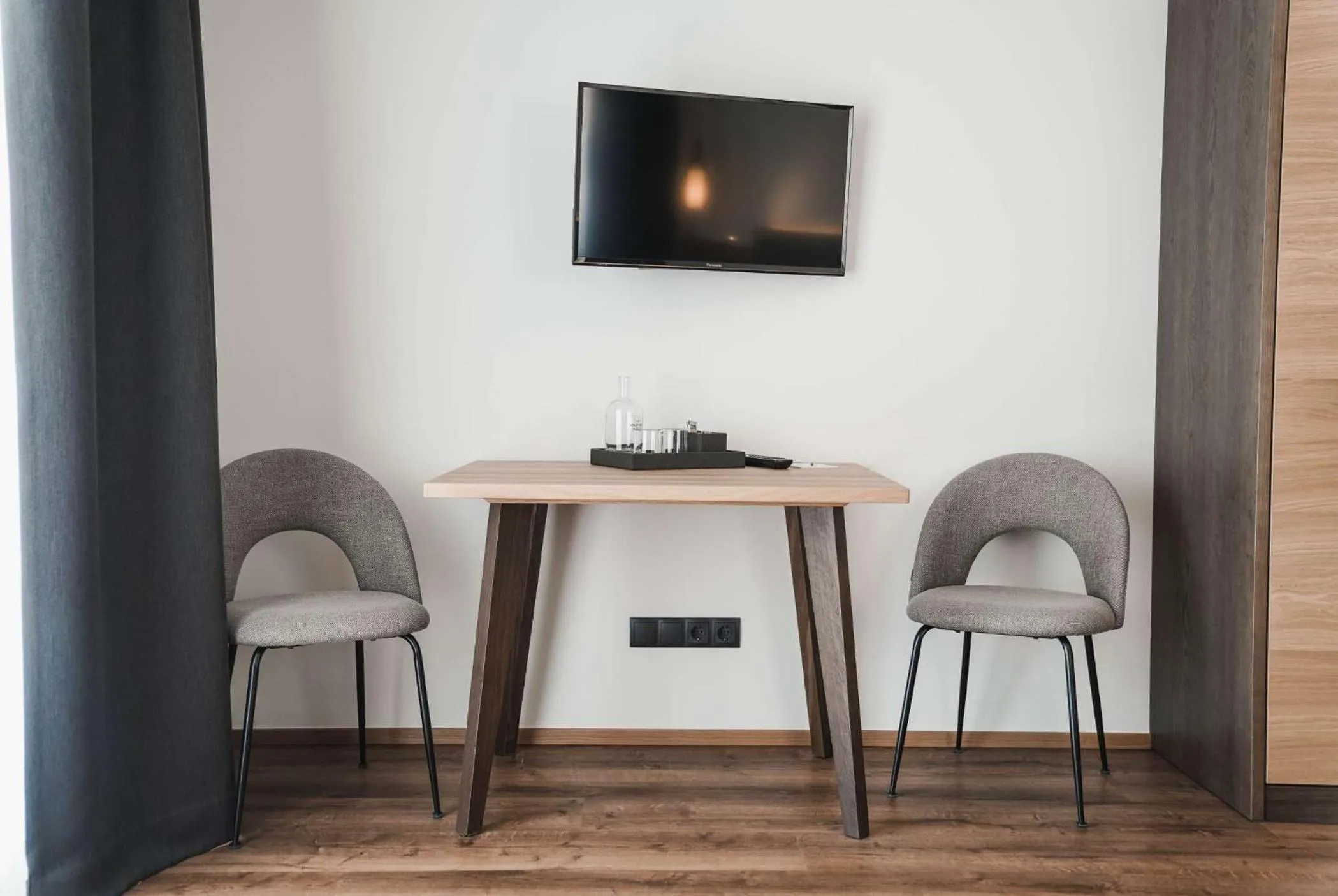 TV and multimedia in Guesthouse Karnatsch