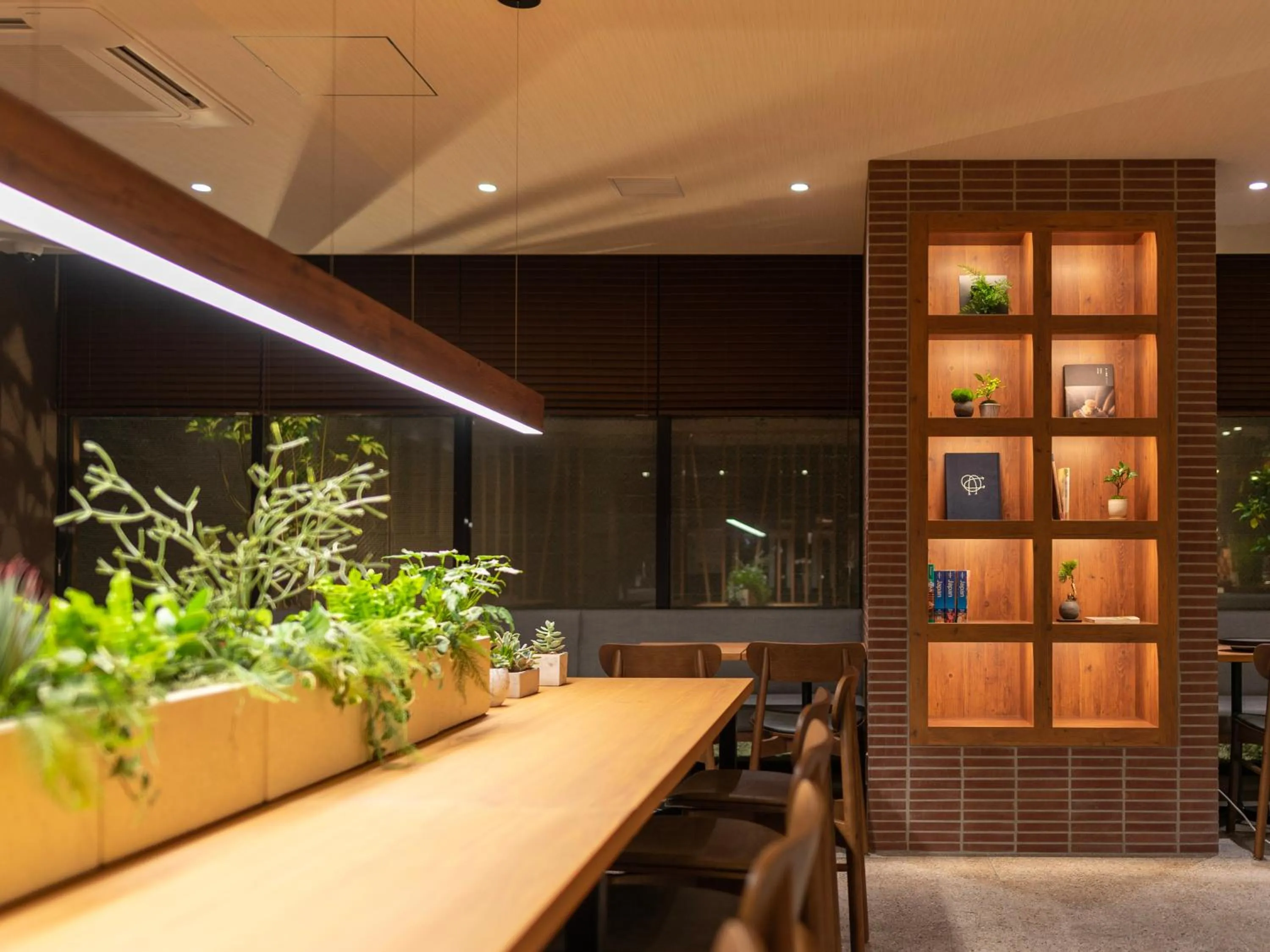 Restaurant/places to eat in Super Hotel Premier Kanazawaeki Higashiguchi