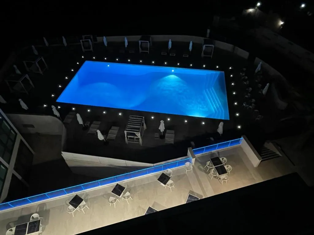 Swimming pool in Rodi Resort