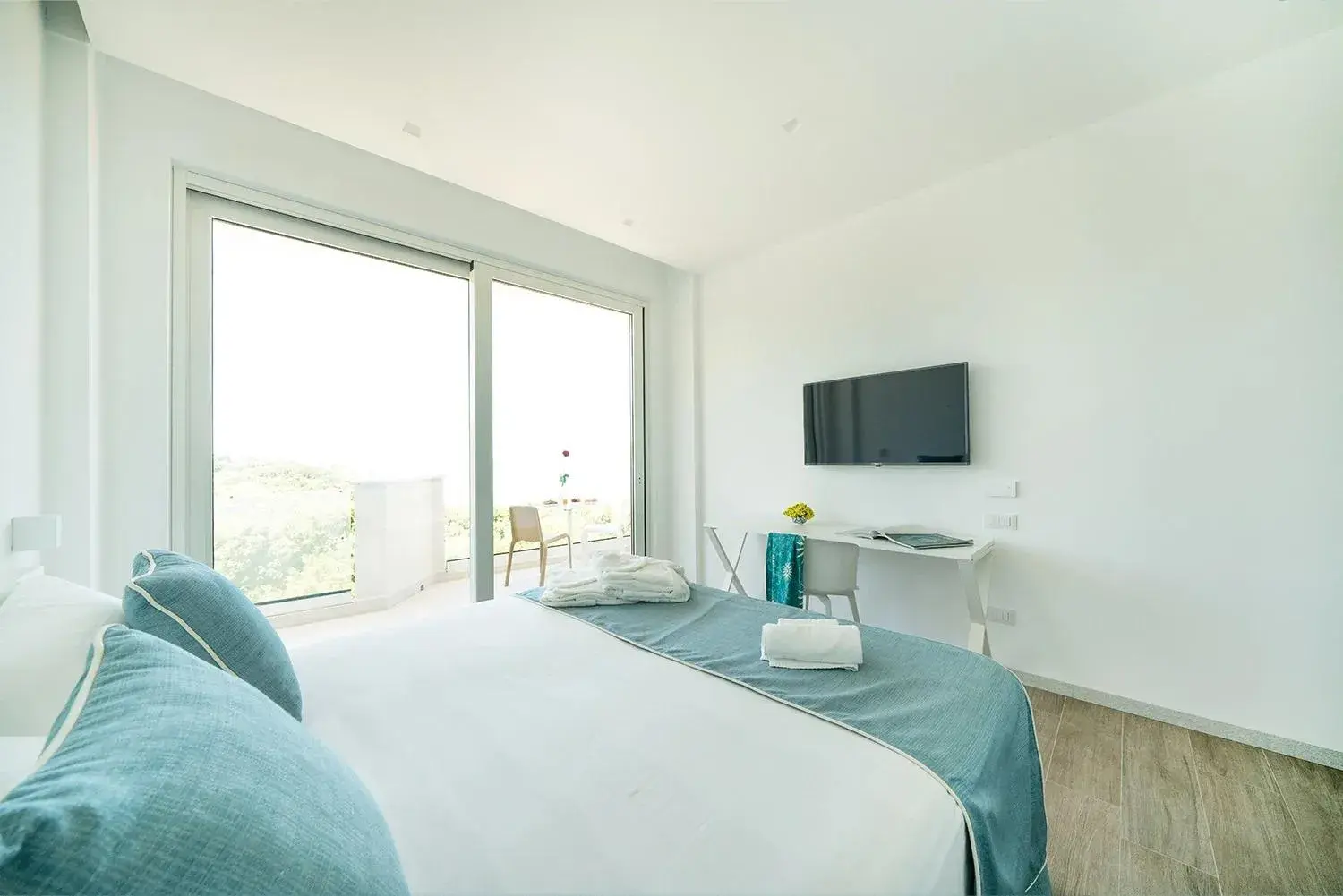 Camera Matrimoniale/Doppia con Letti Singoli in Rodi Resort Camera Matrimoniale/Doppia con Letti Singoli in Rodi Resort