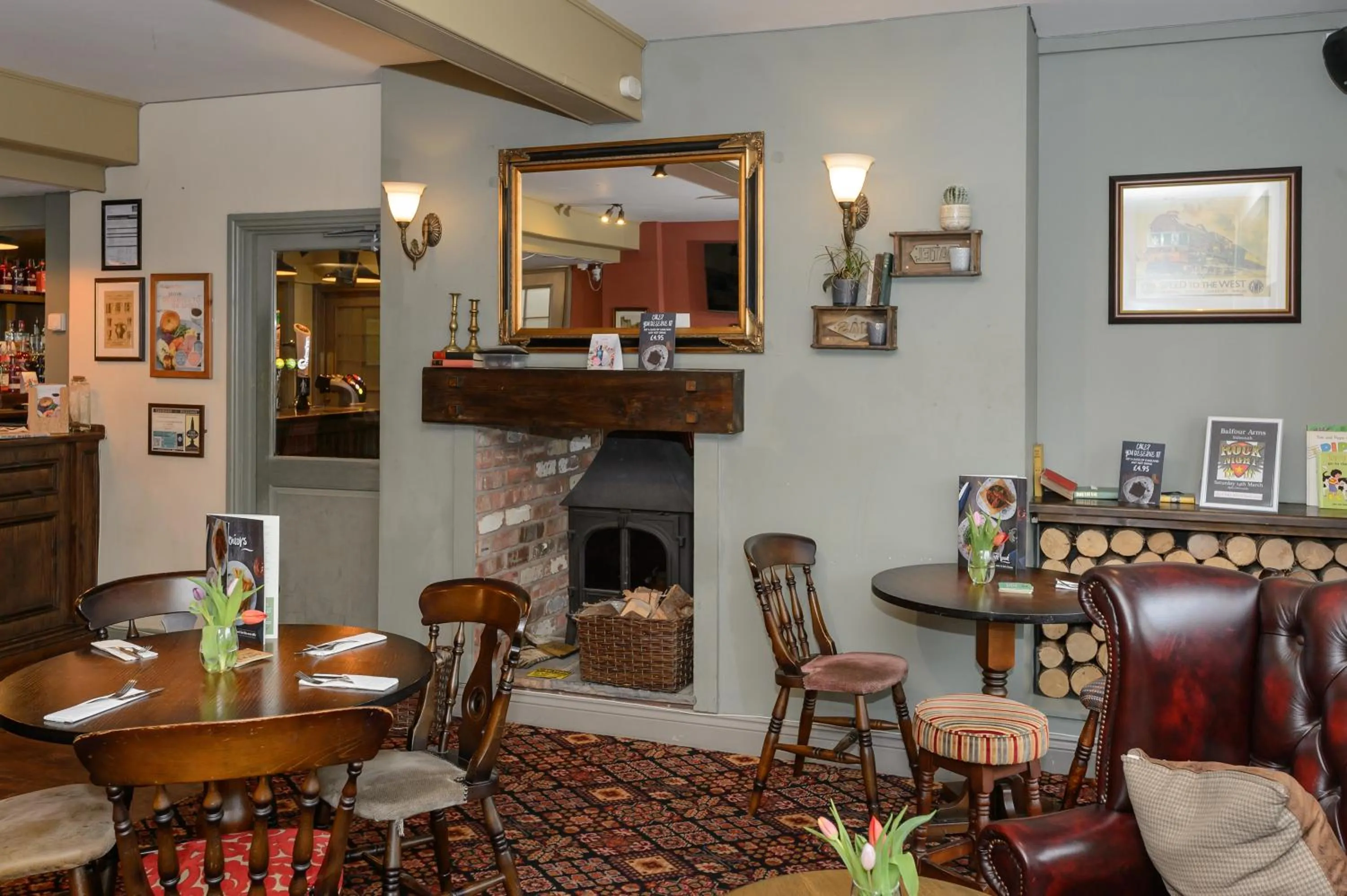 Living room in Balfour Arms