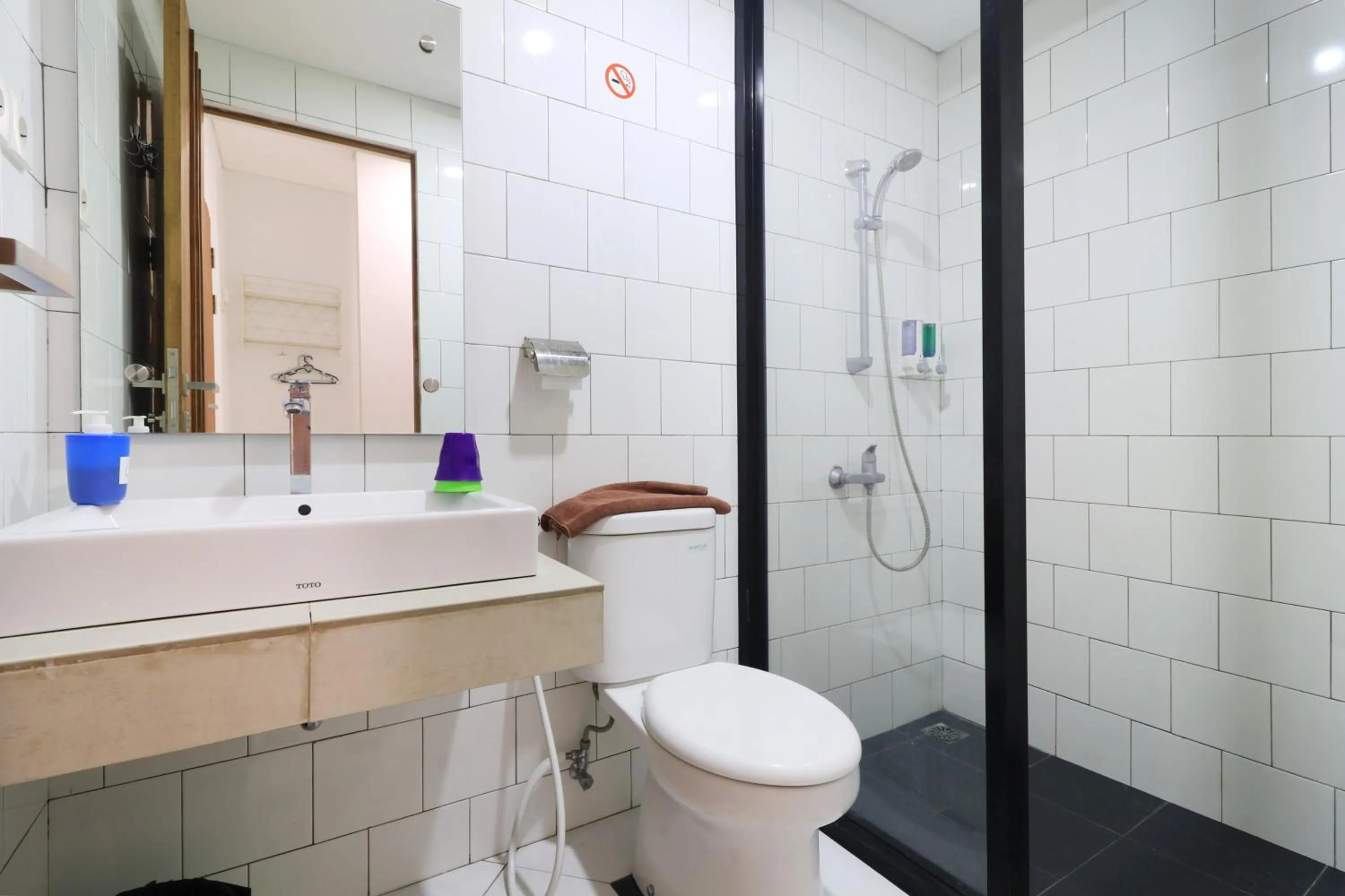 Bathroom in Locus Rooms