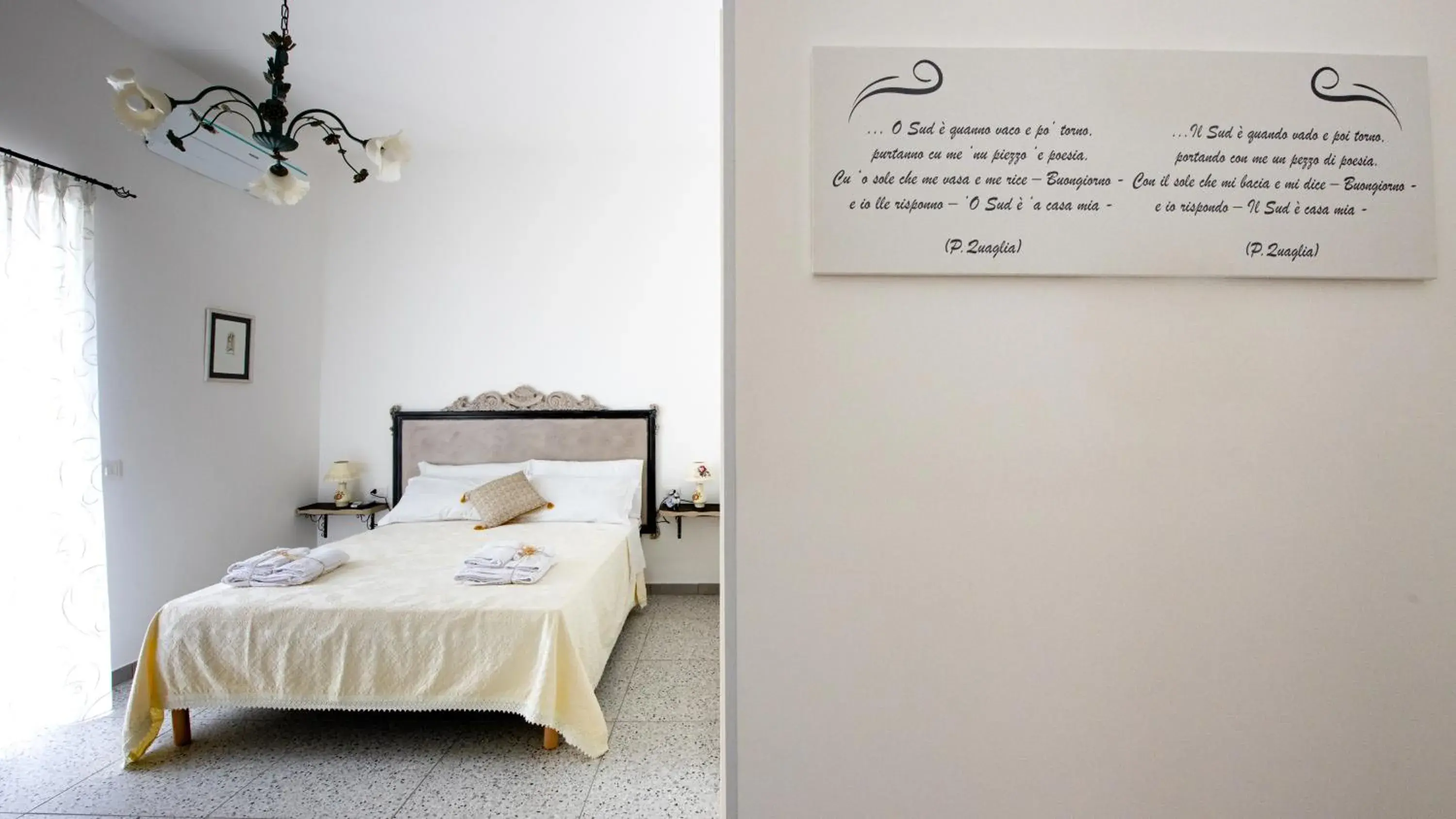 Double Room - single occupancy in Dimora Iannelli - B&B Rurale Paestum Double Room - single occupancy in Dimora Iannelli - B&B Rurale Paestum