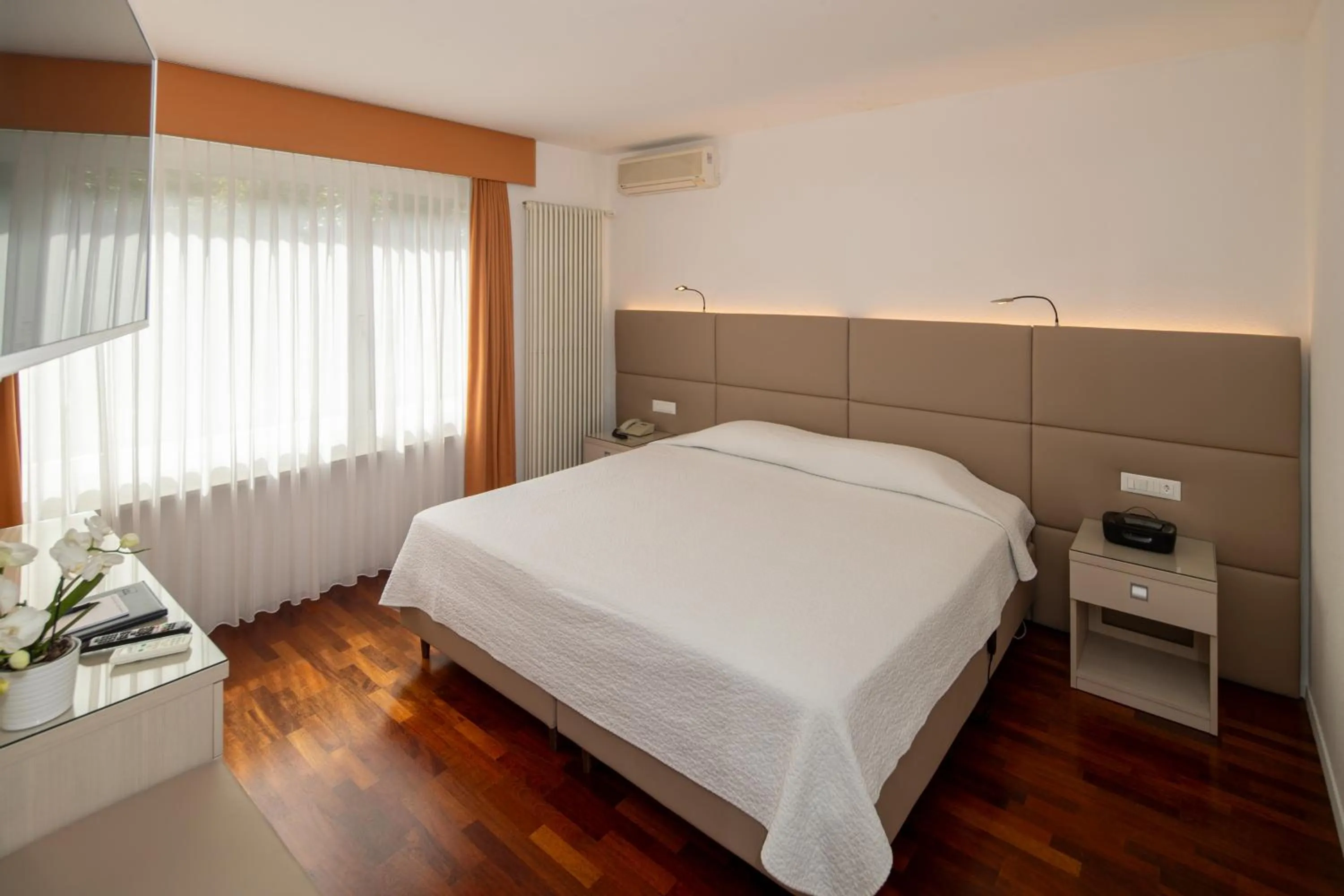 Bed in Hotel Campione