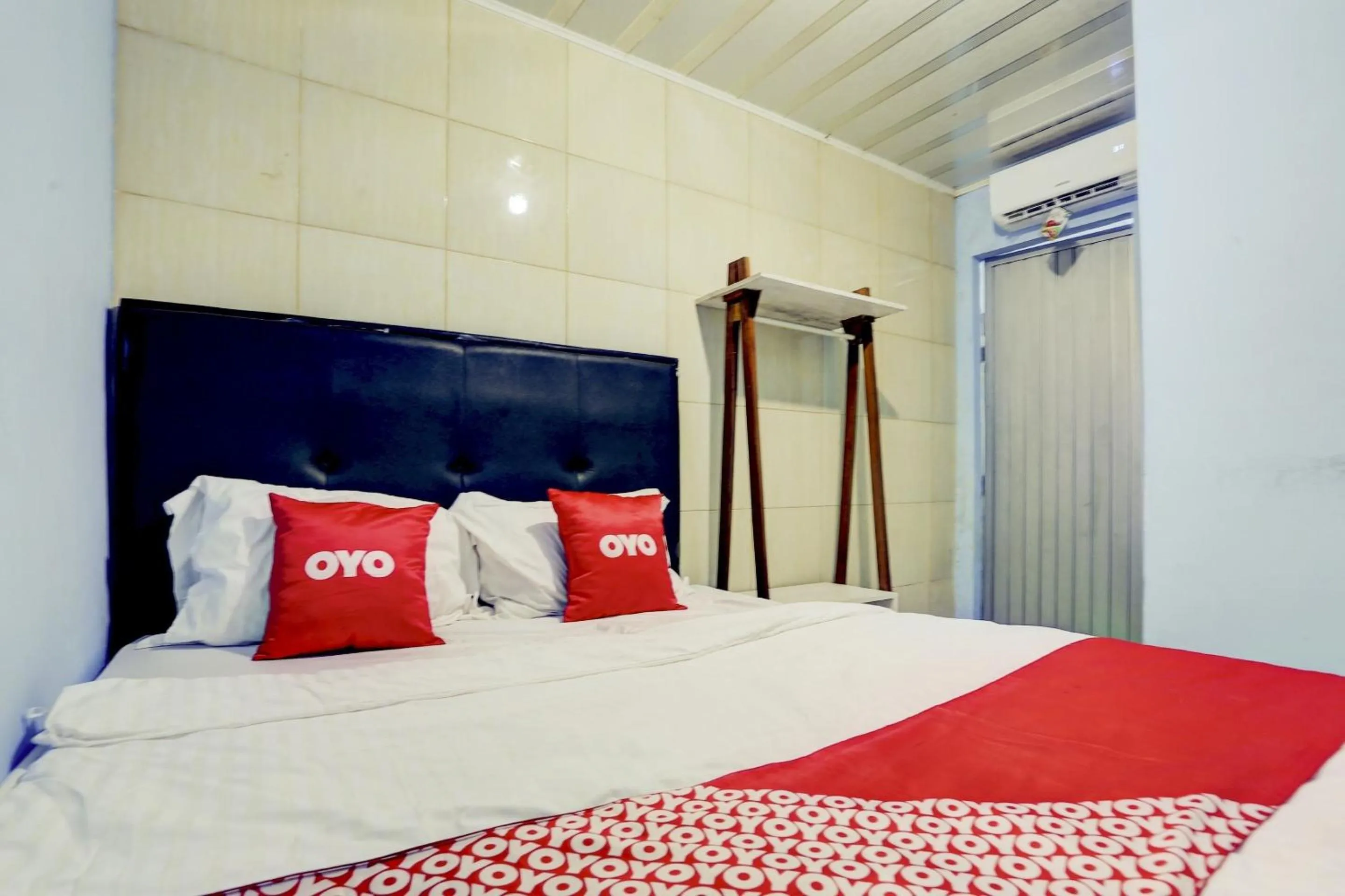 Bedroom, Bed in OYO Life 90190 Asha Kost Syariah