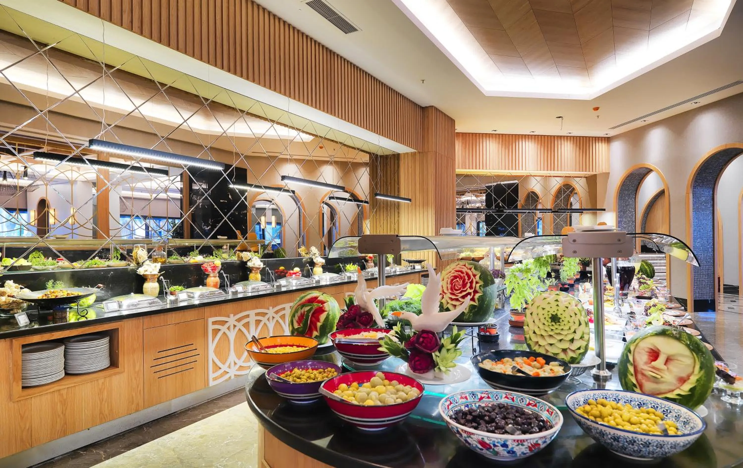 Food and drinks in Imperial Türkiz Resort Hotel & SPA