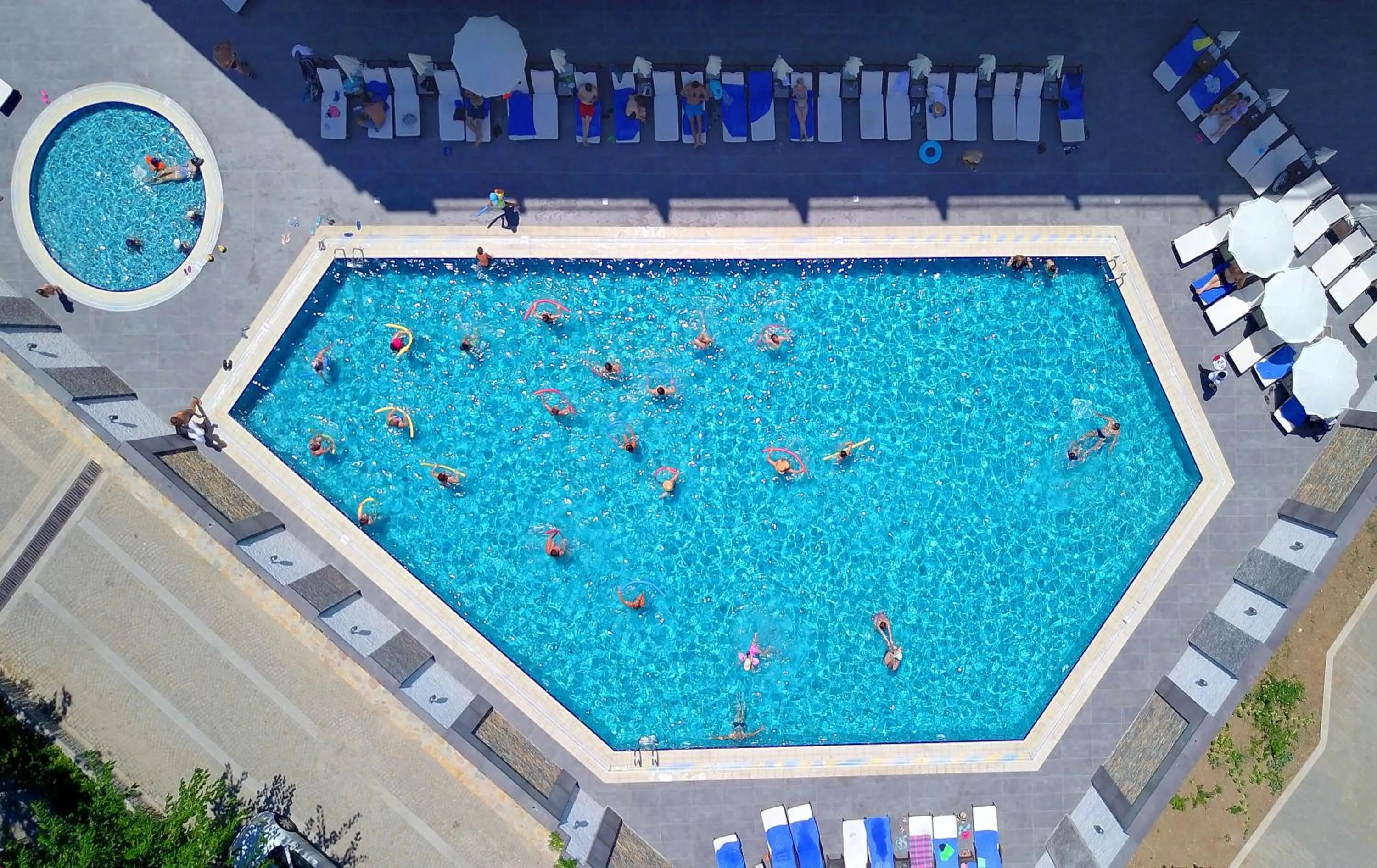 Swimming pool in Imperial Türkiz Resort Hotel & SPA
