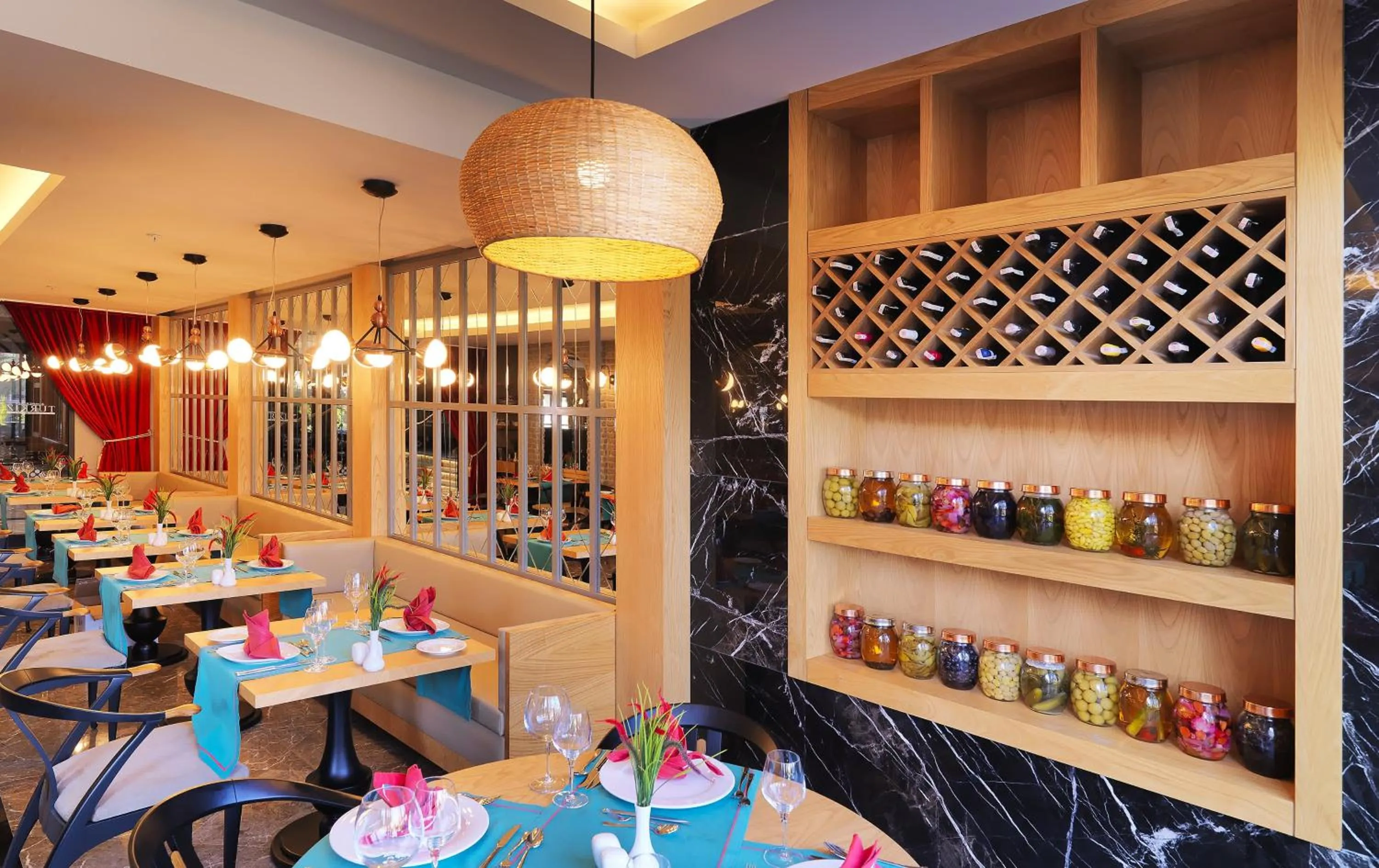 Restaurant/places to eat in Imperial Türkiz Resort Hotel & SPA