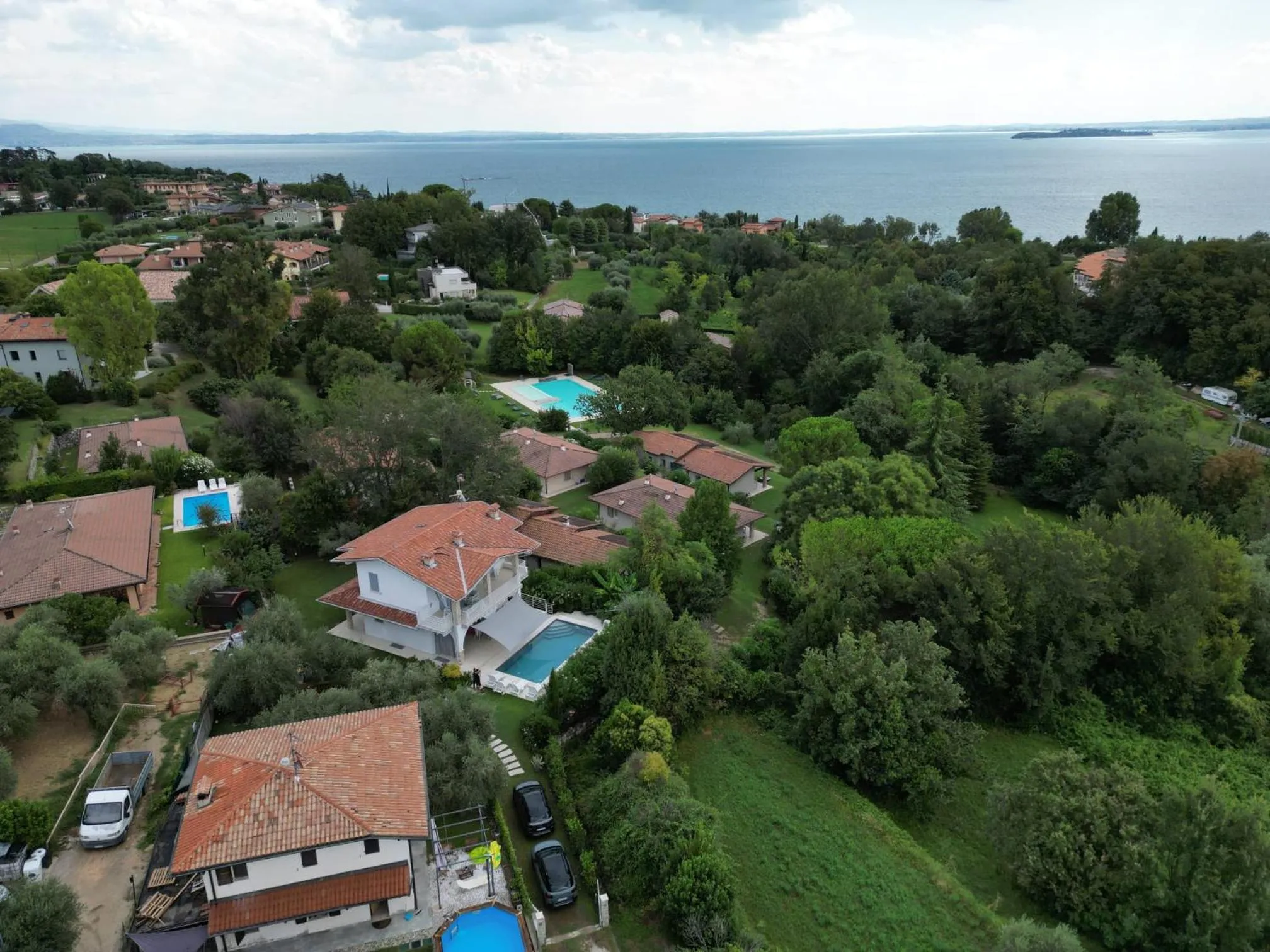 Villa Bocciolo, piscina, giardino, vasca idromassaggio