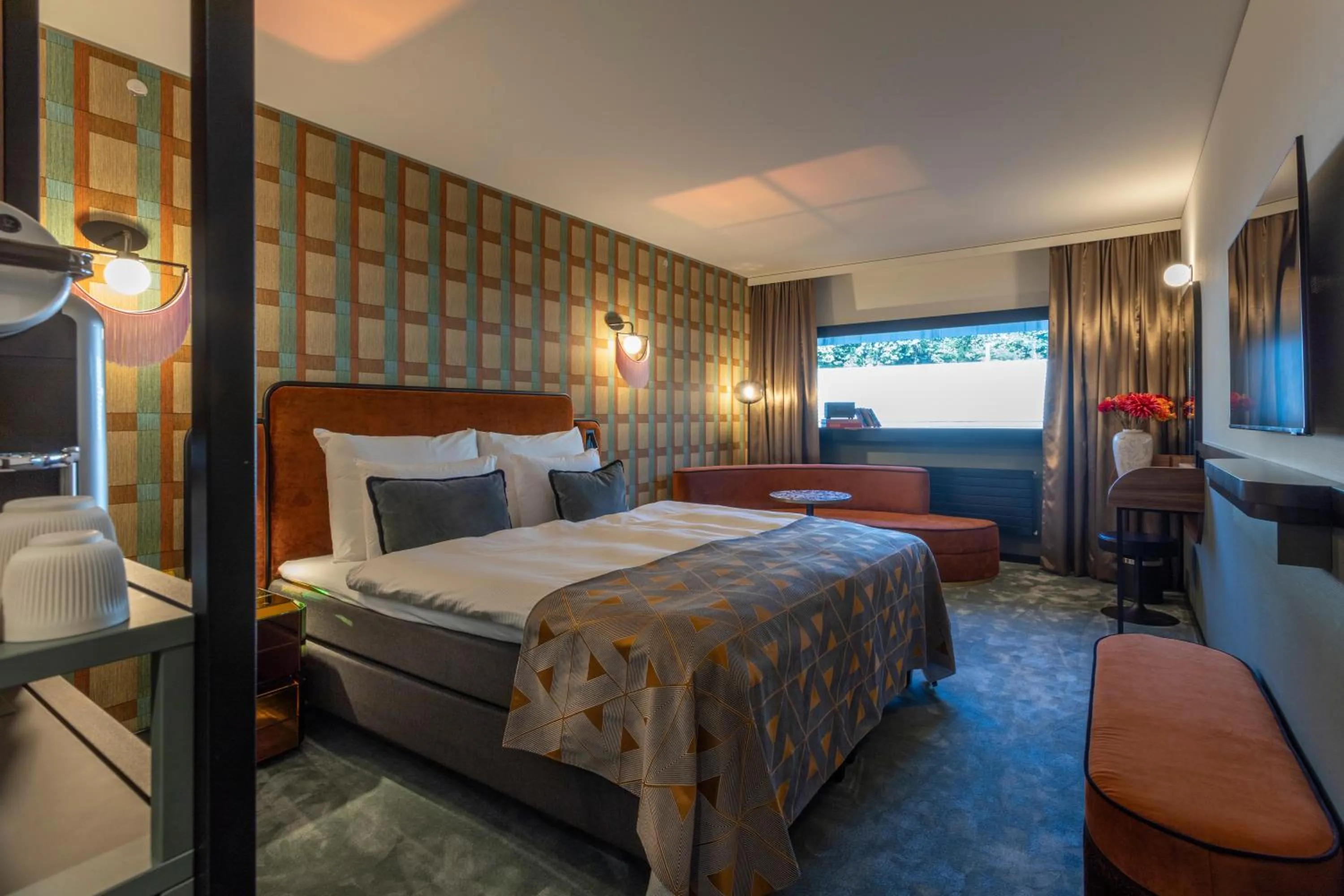 Bed in The Home Hotel Zürich - a member of DESIGN HOTELS