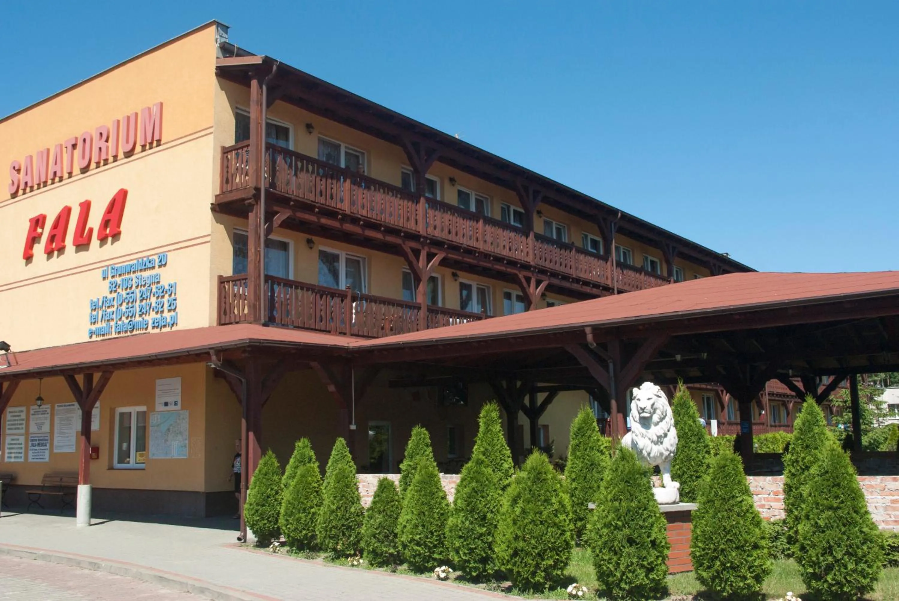 Property building in Sanatorium Fala