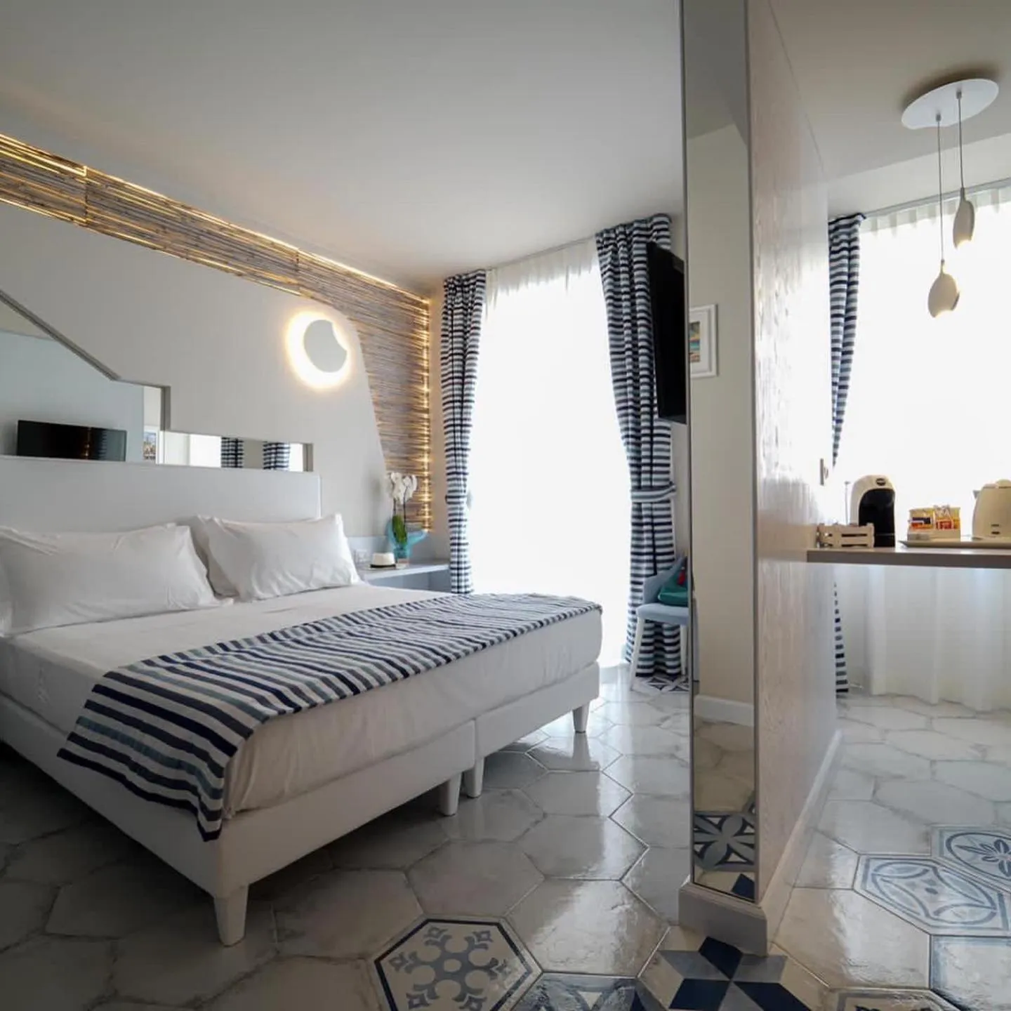 Bedroom, Bed in Franco's House Tropea