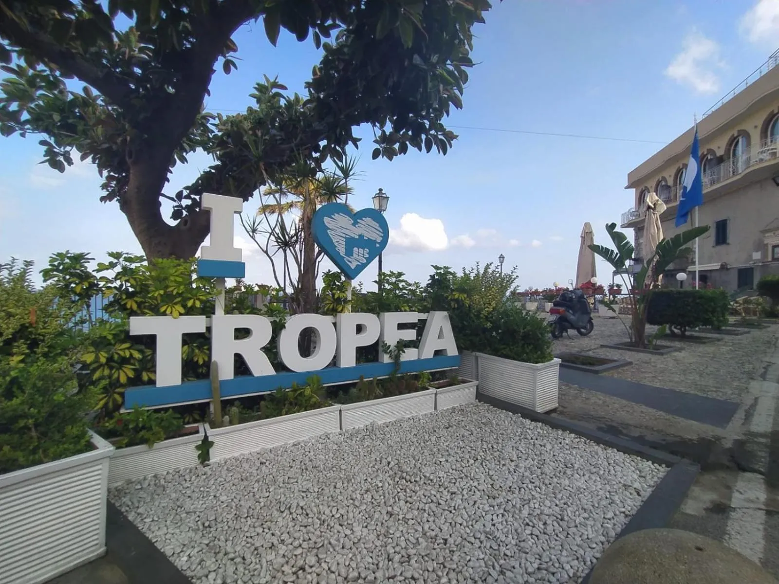 Property building in Franco's House Tropea