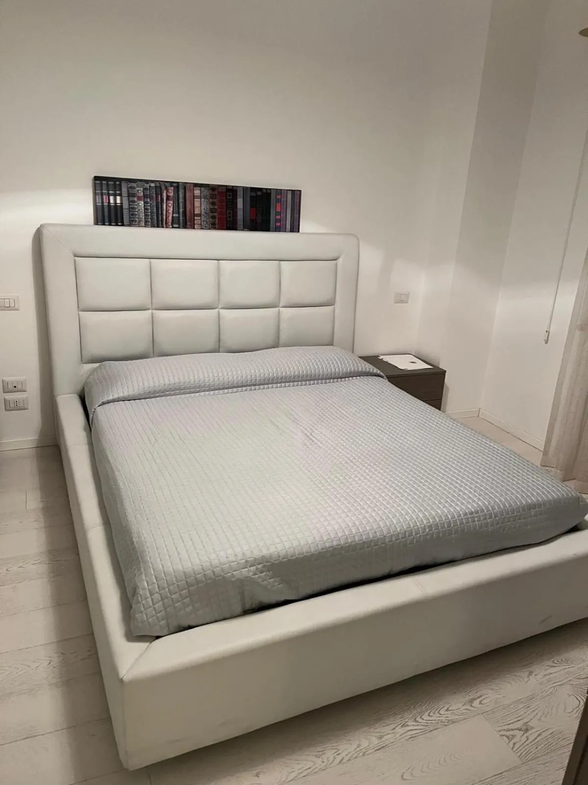 Bedroom, Bed in B&B Leus Appartment