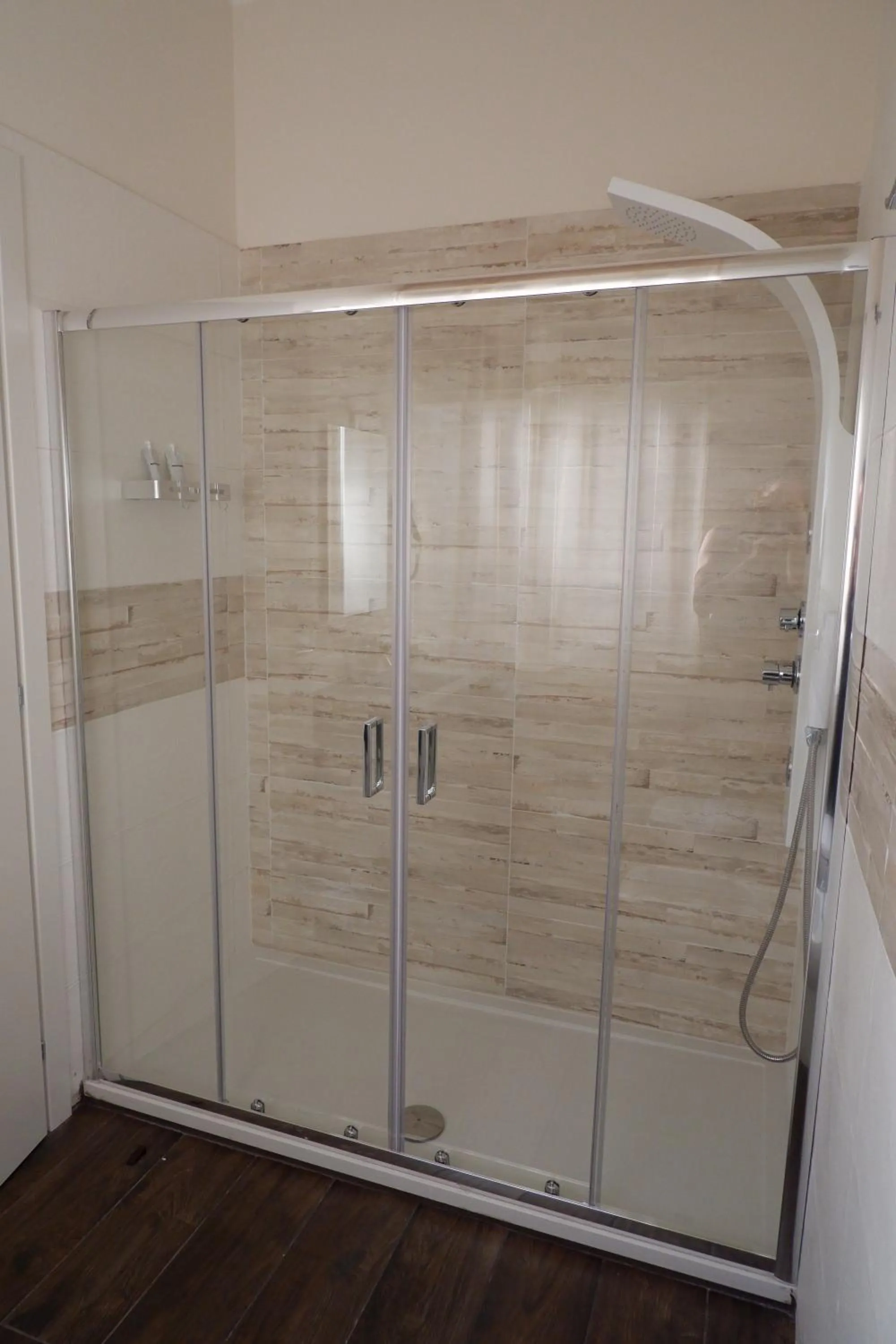 Bathroom in B&B Leus Appartment