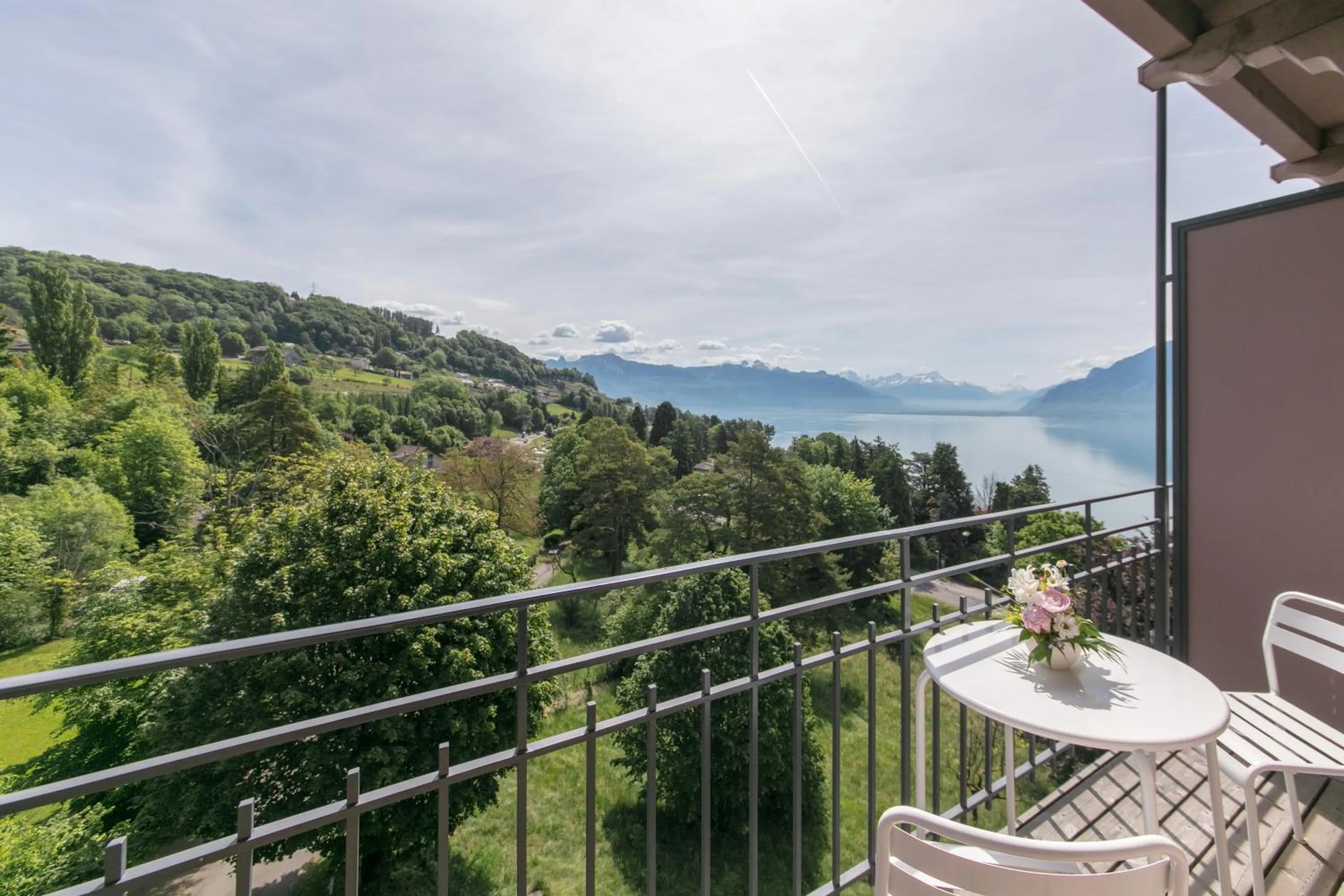 Spring in Hôtel Prealpina