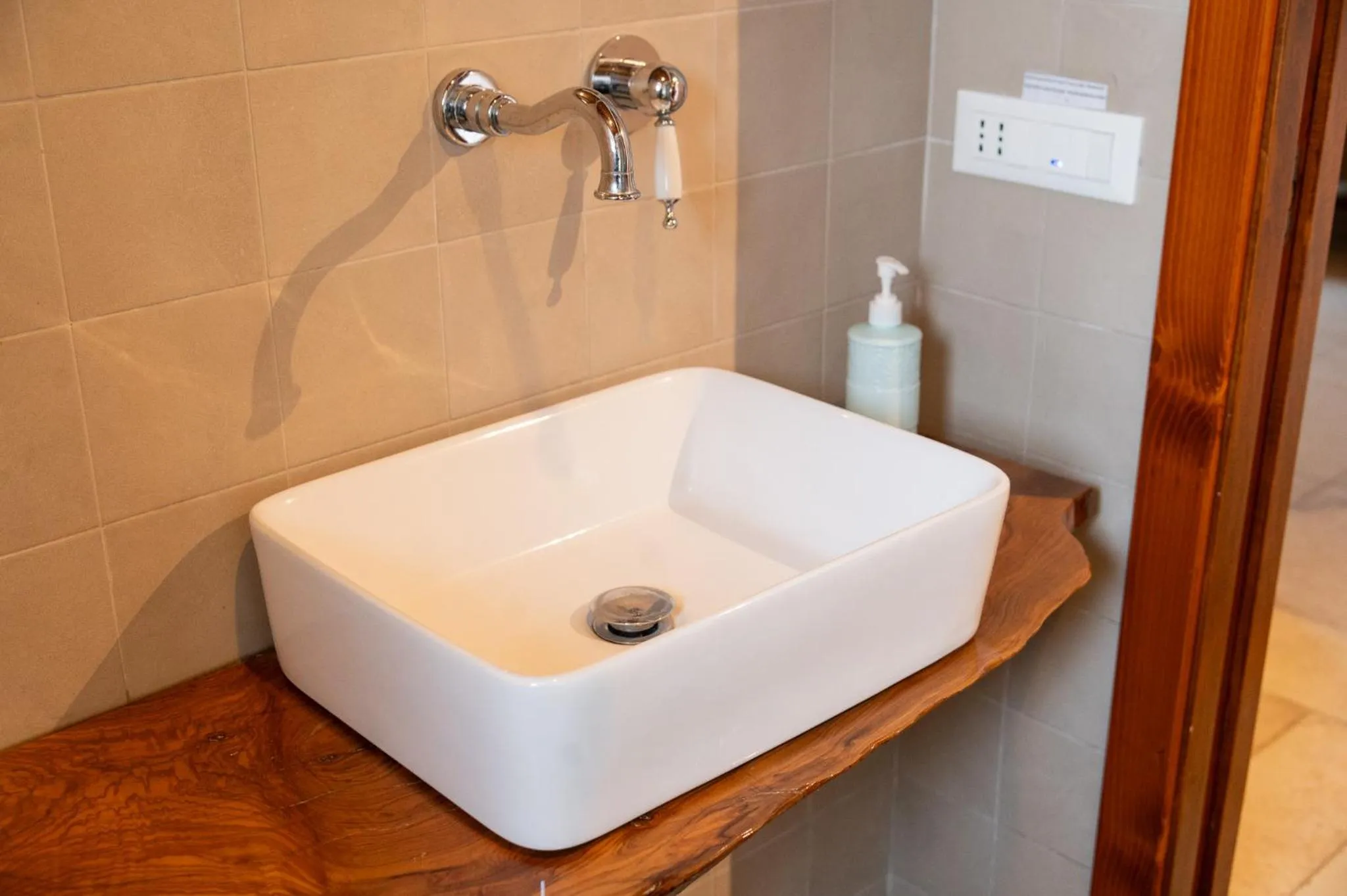 Bathroom in B&B Pietra Rosa