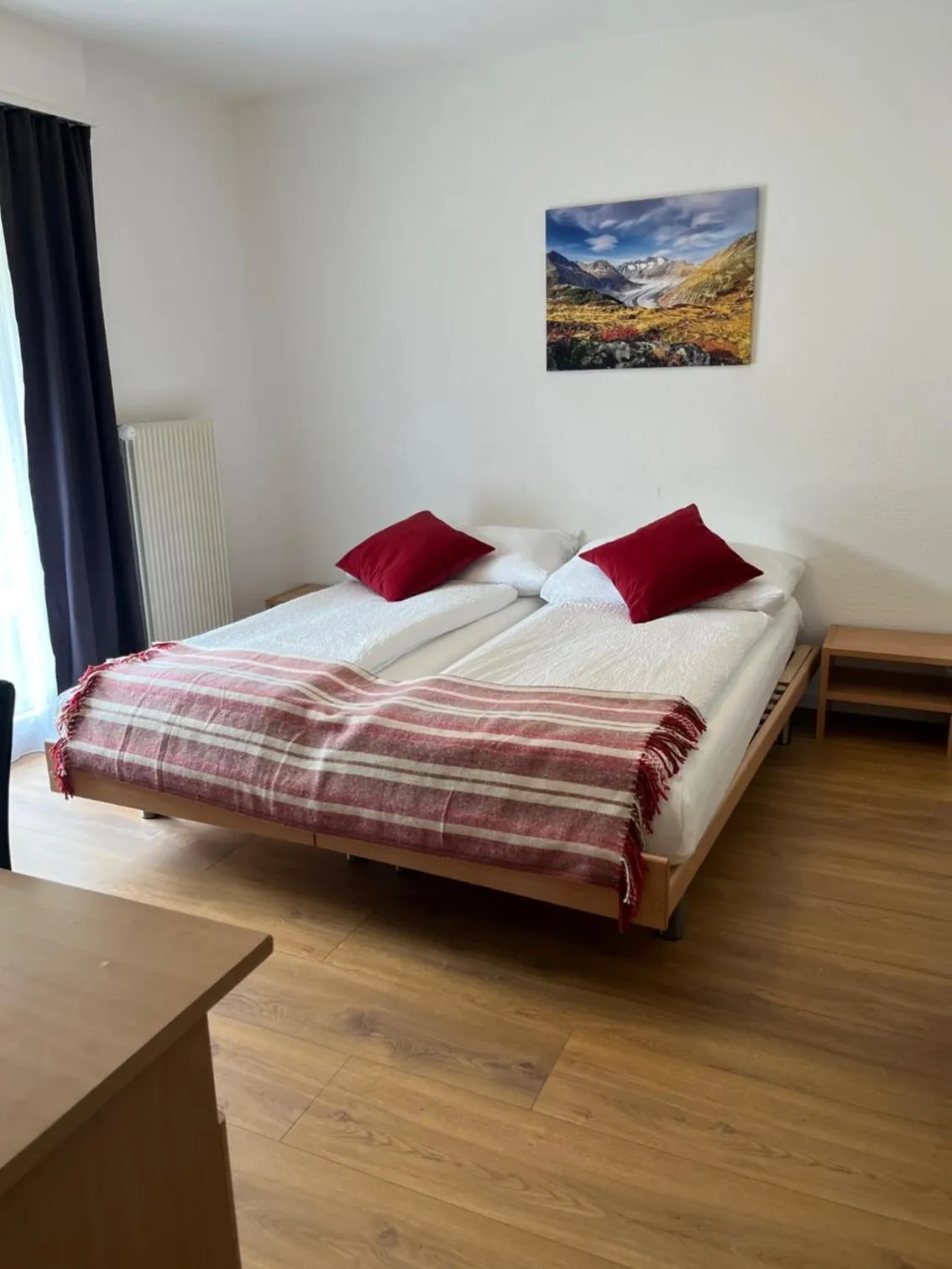 Bed in Hotel Europe Brig