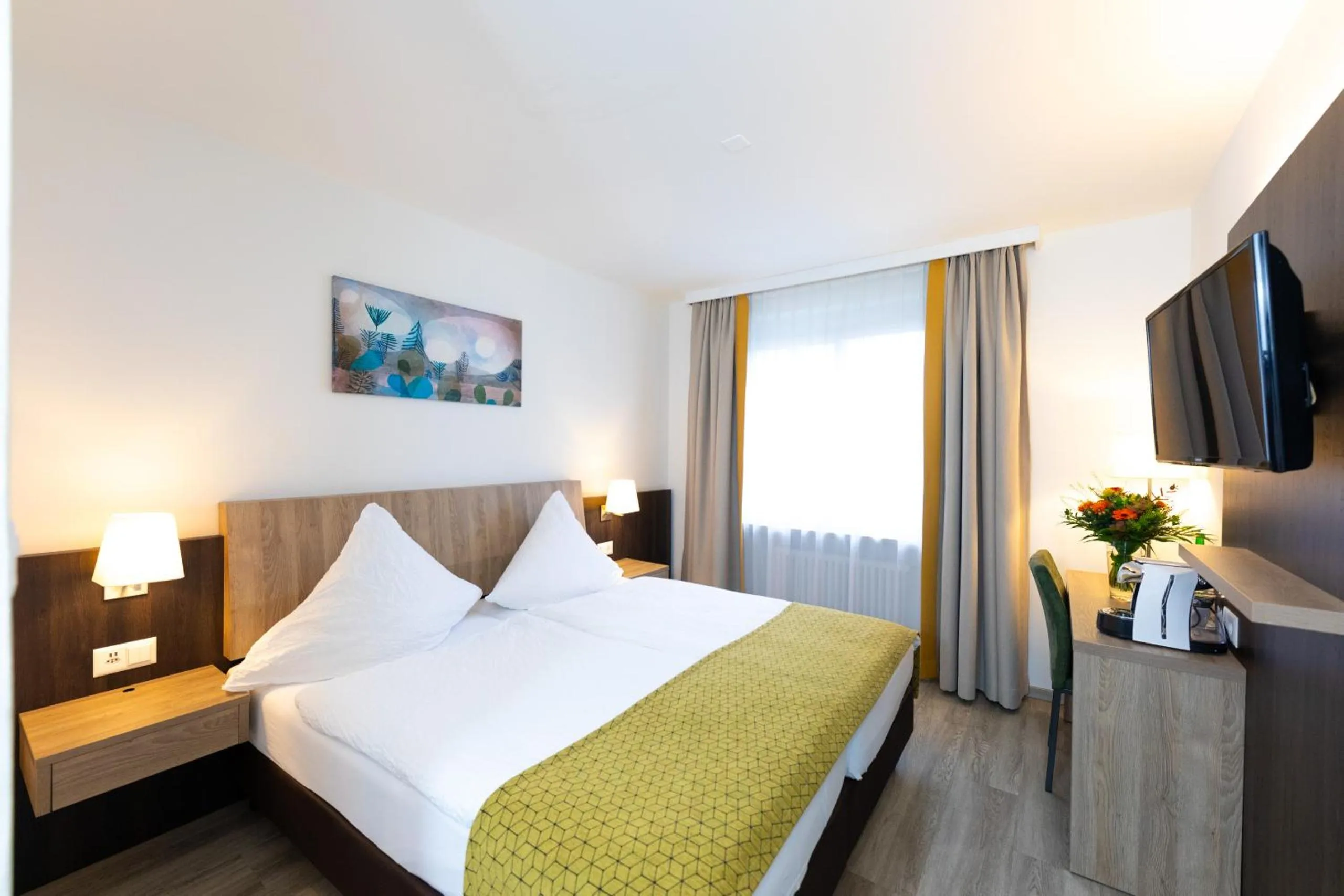 Photo of the whole room, Bed in Hotel Alfa