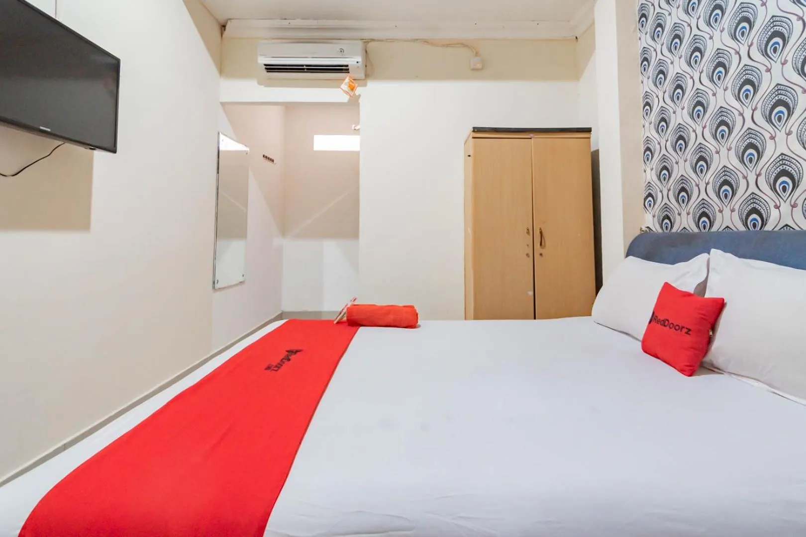 Bed in RedDoorz near Pasar Klandasan Balikpapan
