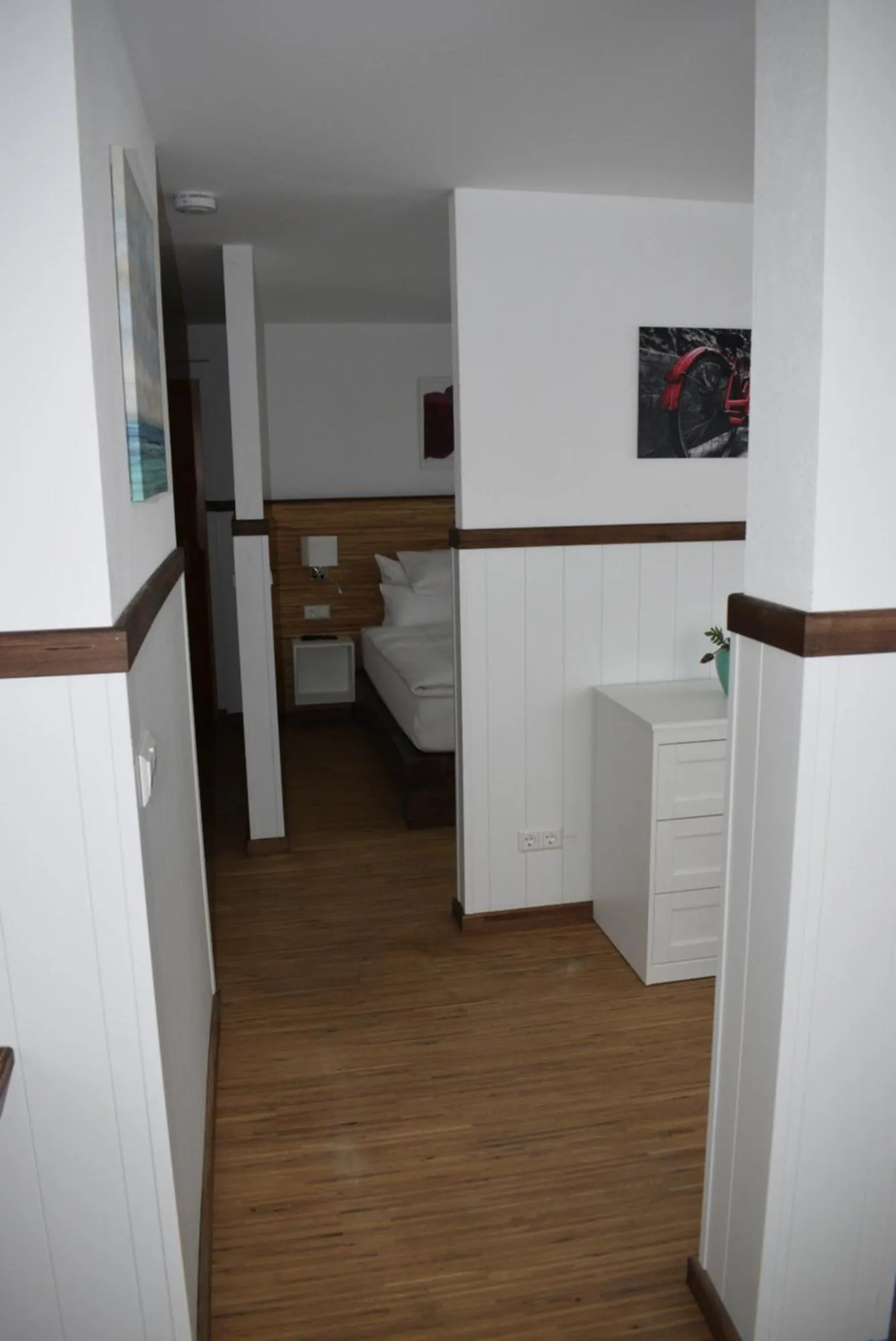 Photo of the whole room, Bed in Apartments mit Klimaanlage am Neckarufer, Schöne Aussicht