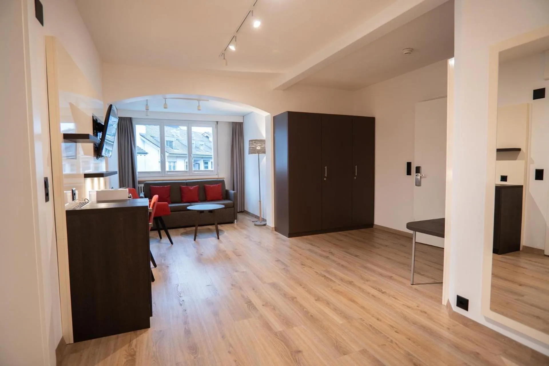 Bed in Hotel Derby Interlaken - self check-in