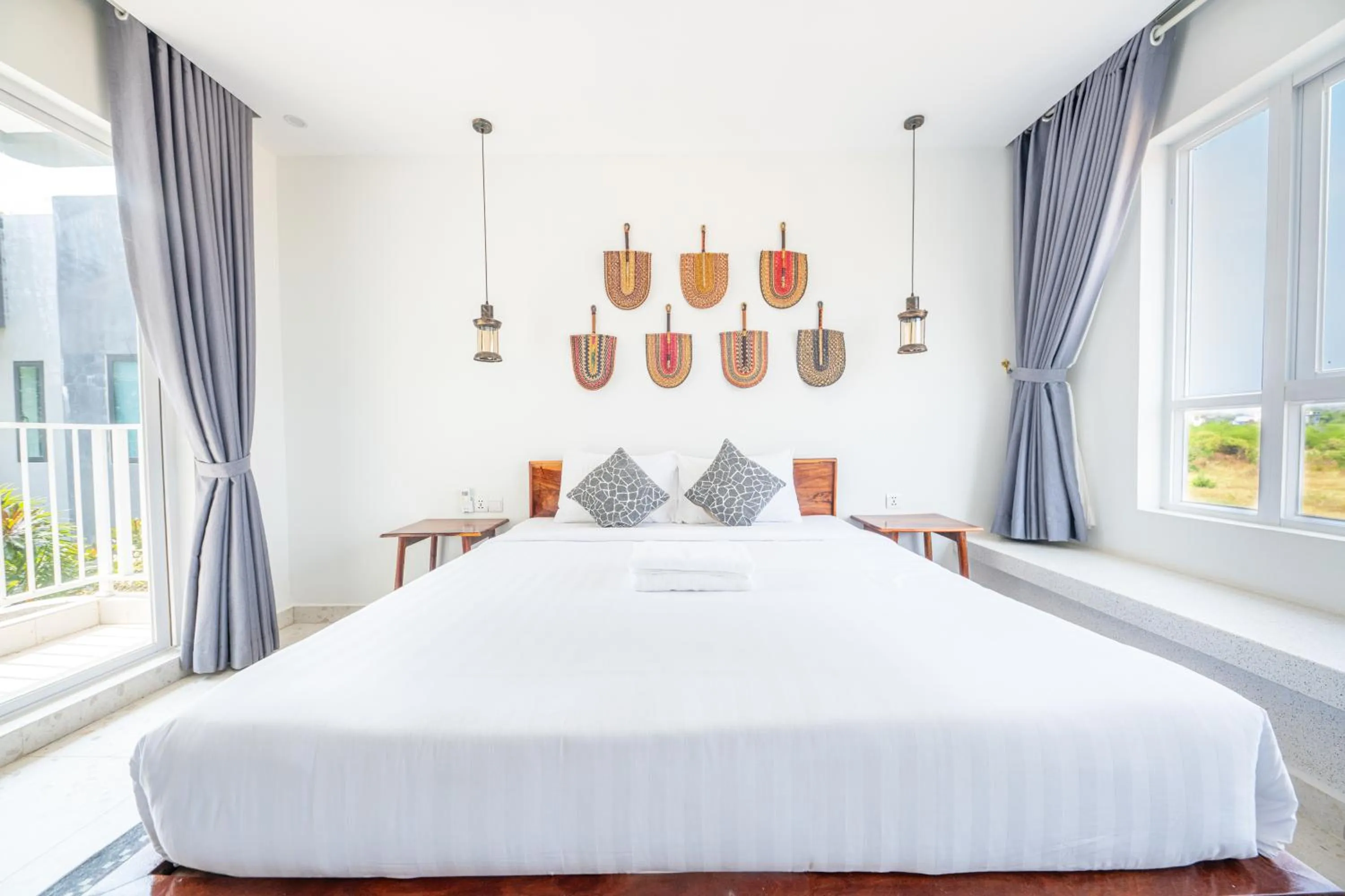 Bed in Raing Phnom Bungalow