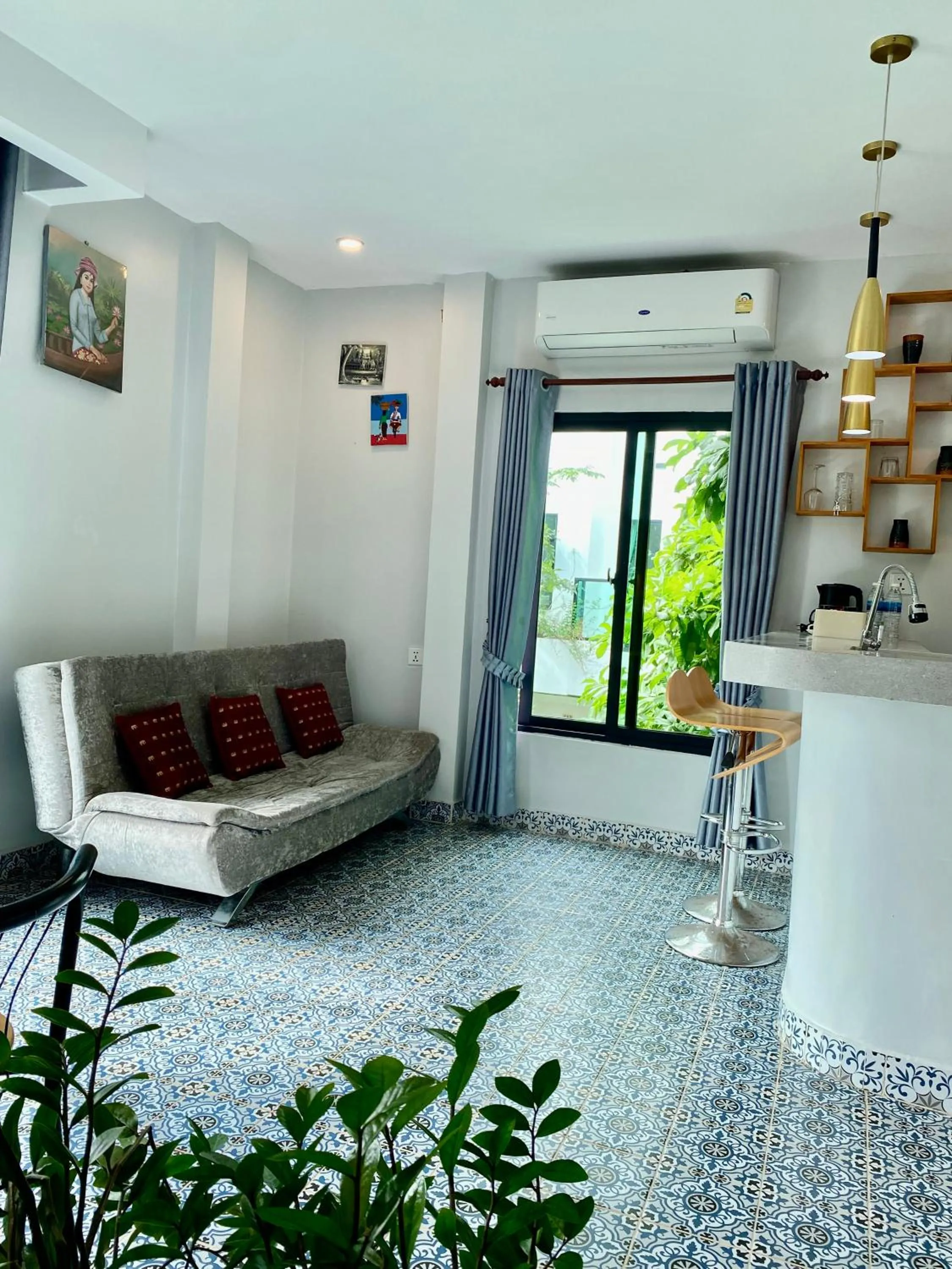 Seating area in Raing Phnom Bungalow