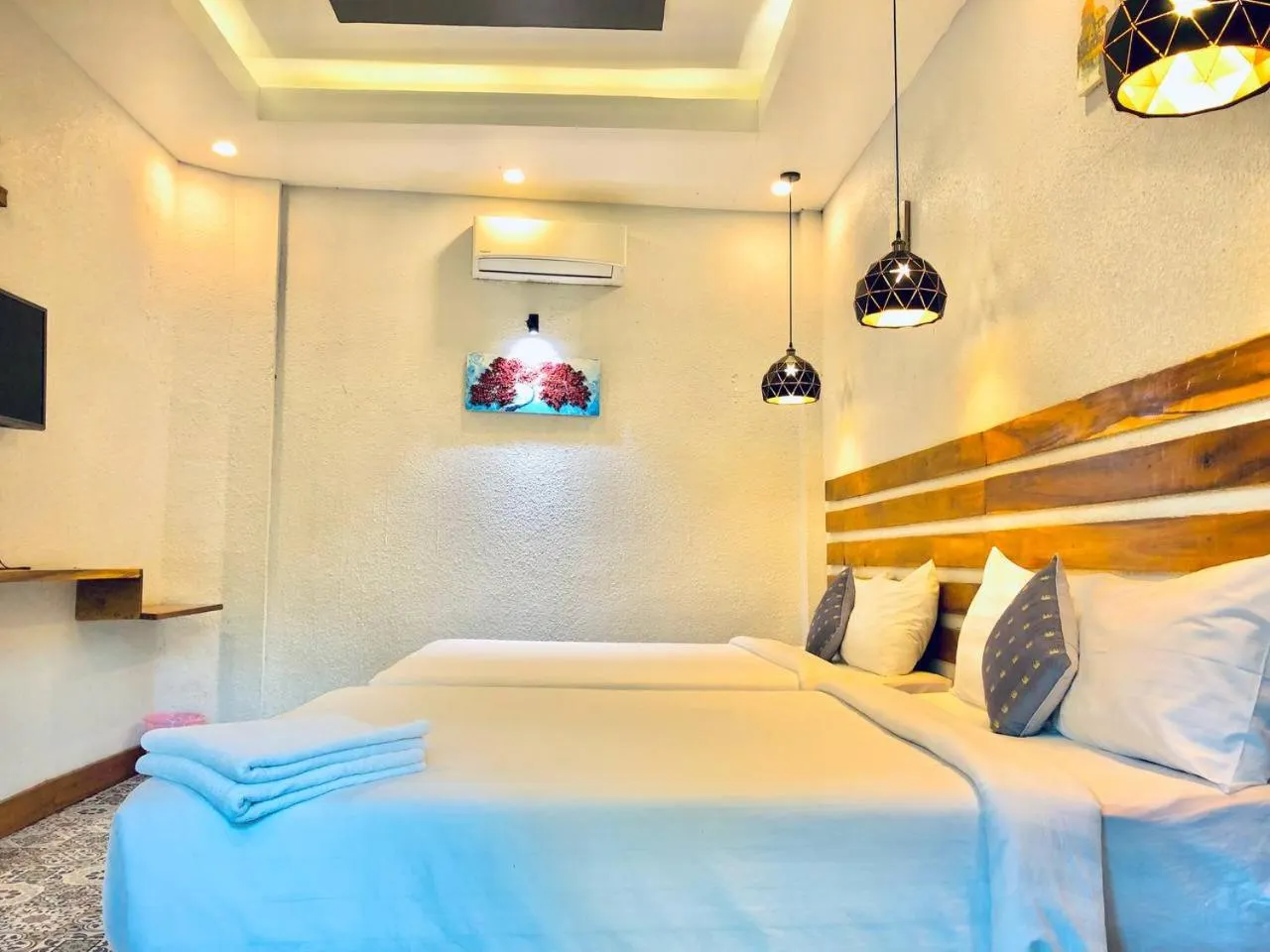 Bedroom, Bed in Raing Phnom Bungalow