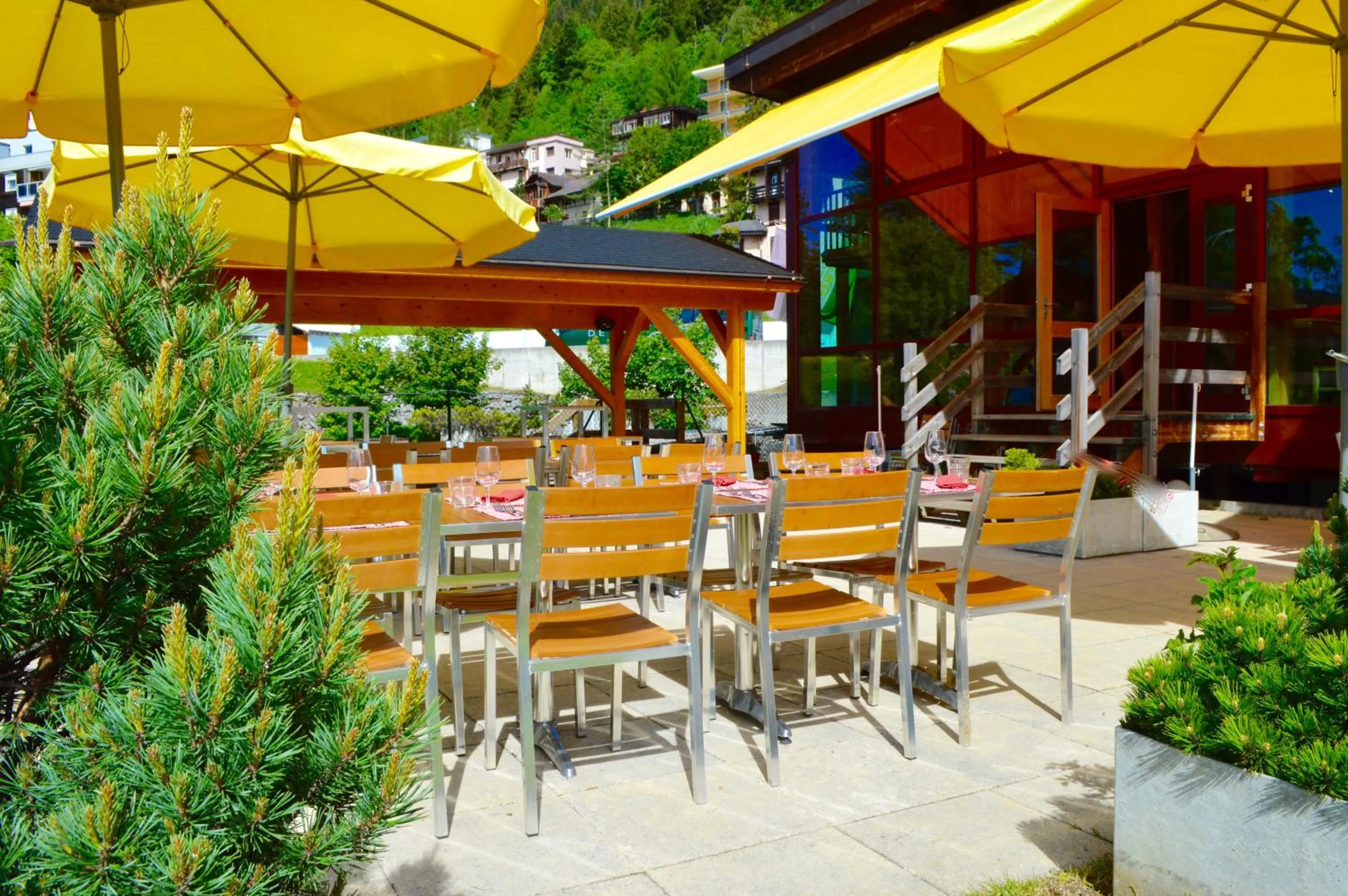 Patio in Hotel Central Résidence