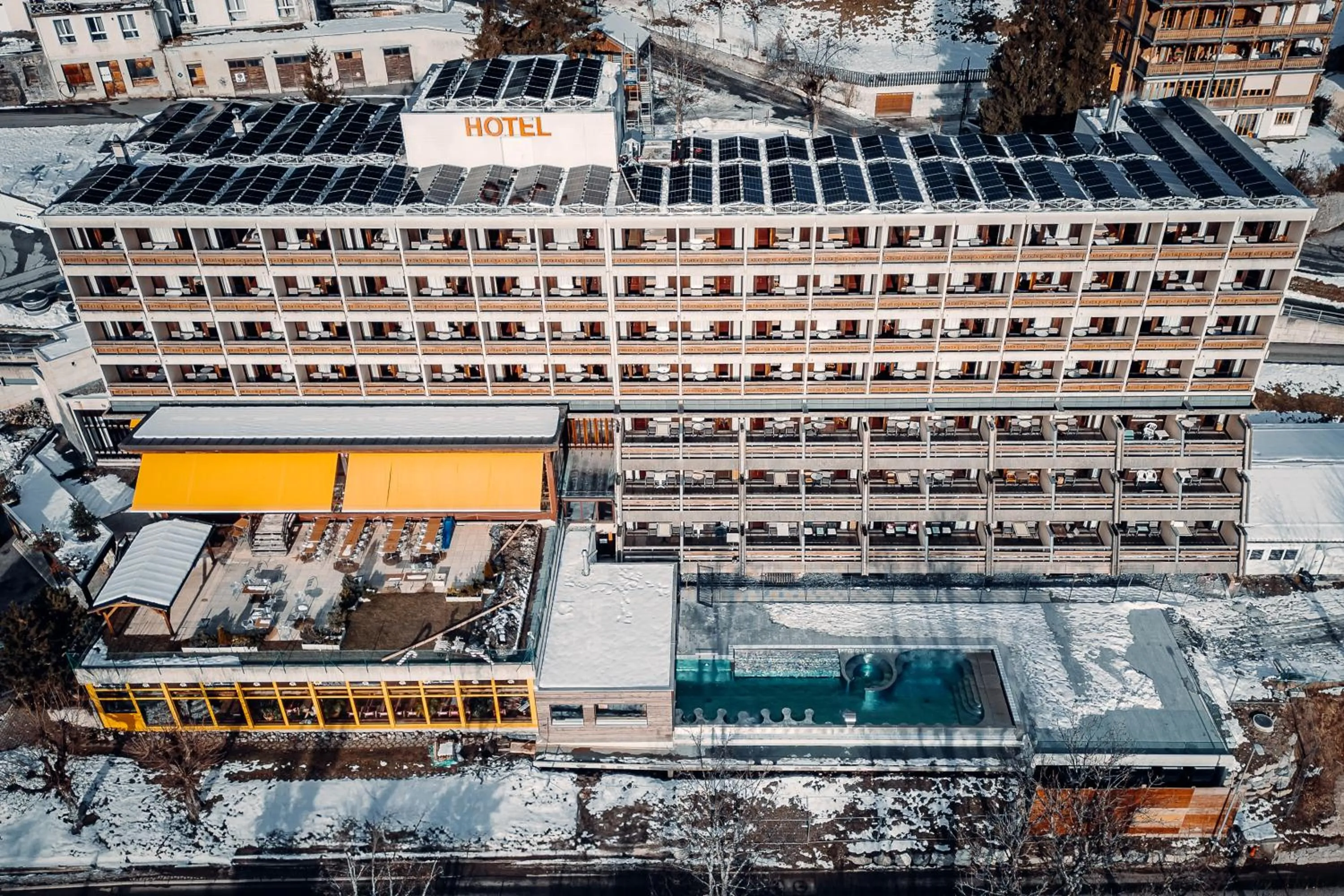 Property building in Hotel Central Résidence