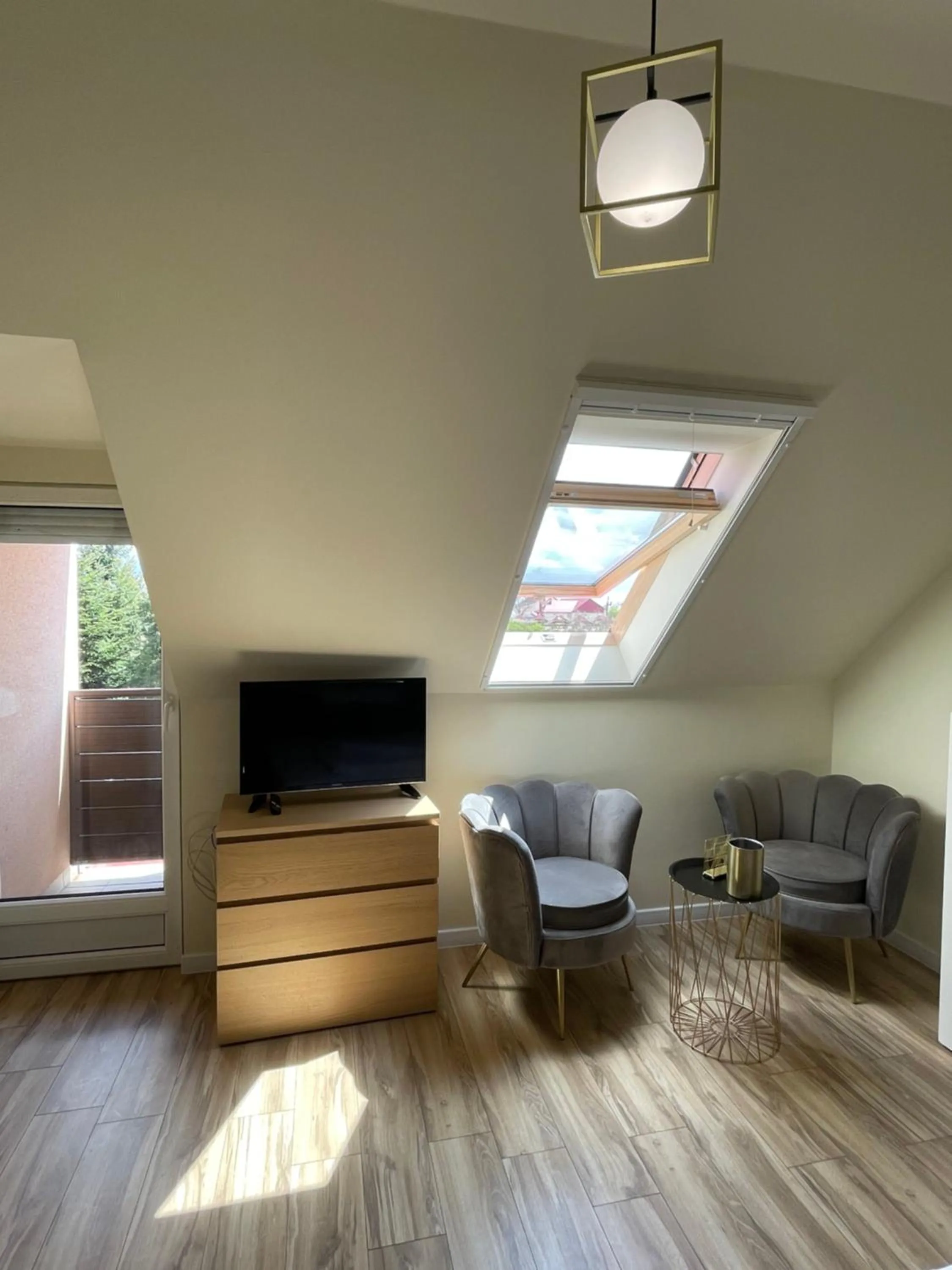 TV and multimedia in Székely Fogadó Self Check In Hotel Guesthouse