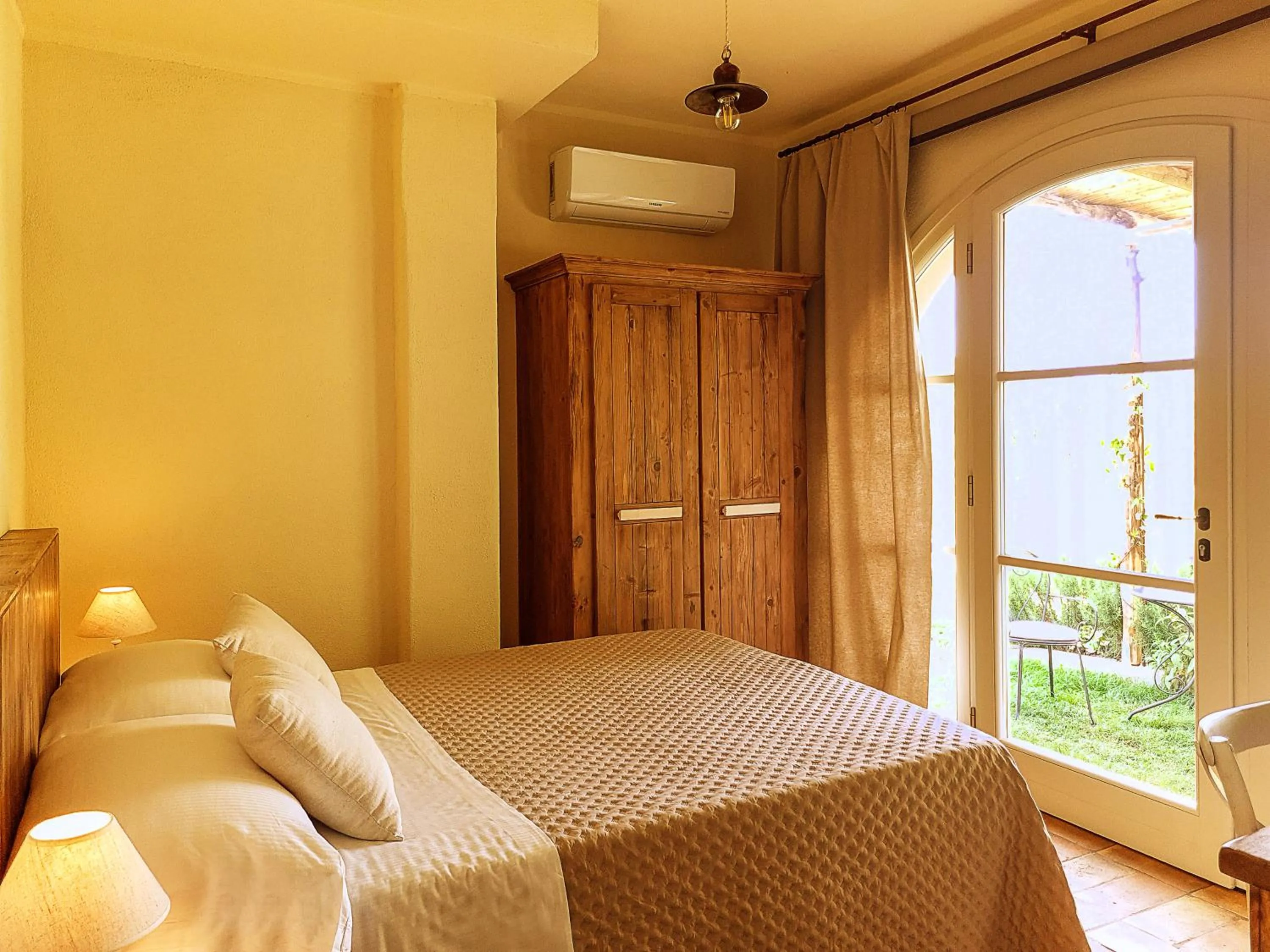 Bed in Casale Caterina Agriresort