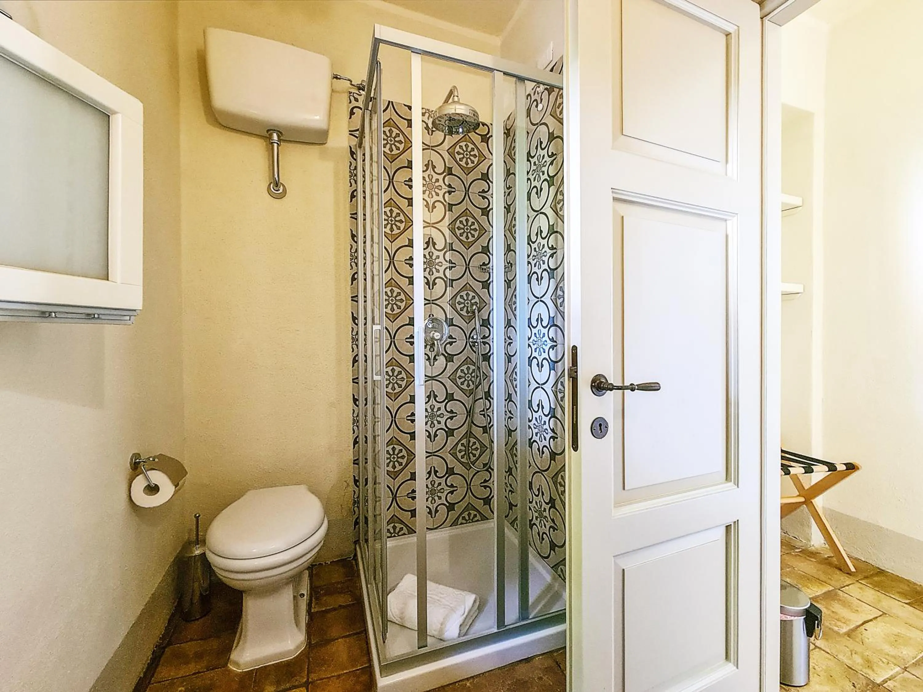 Shower in Casale Caterina Agriresort