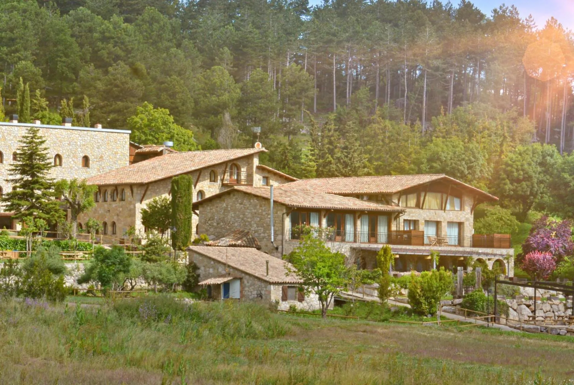 Property building in El Jou Nature
