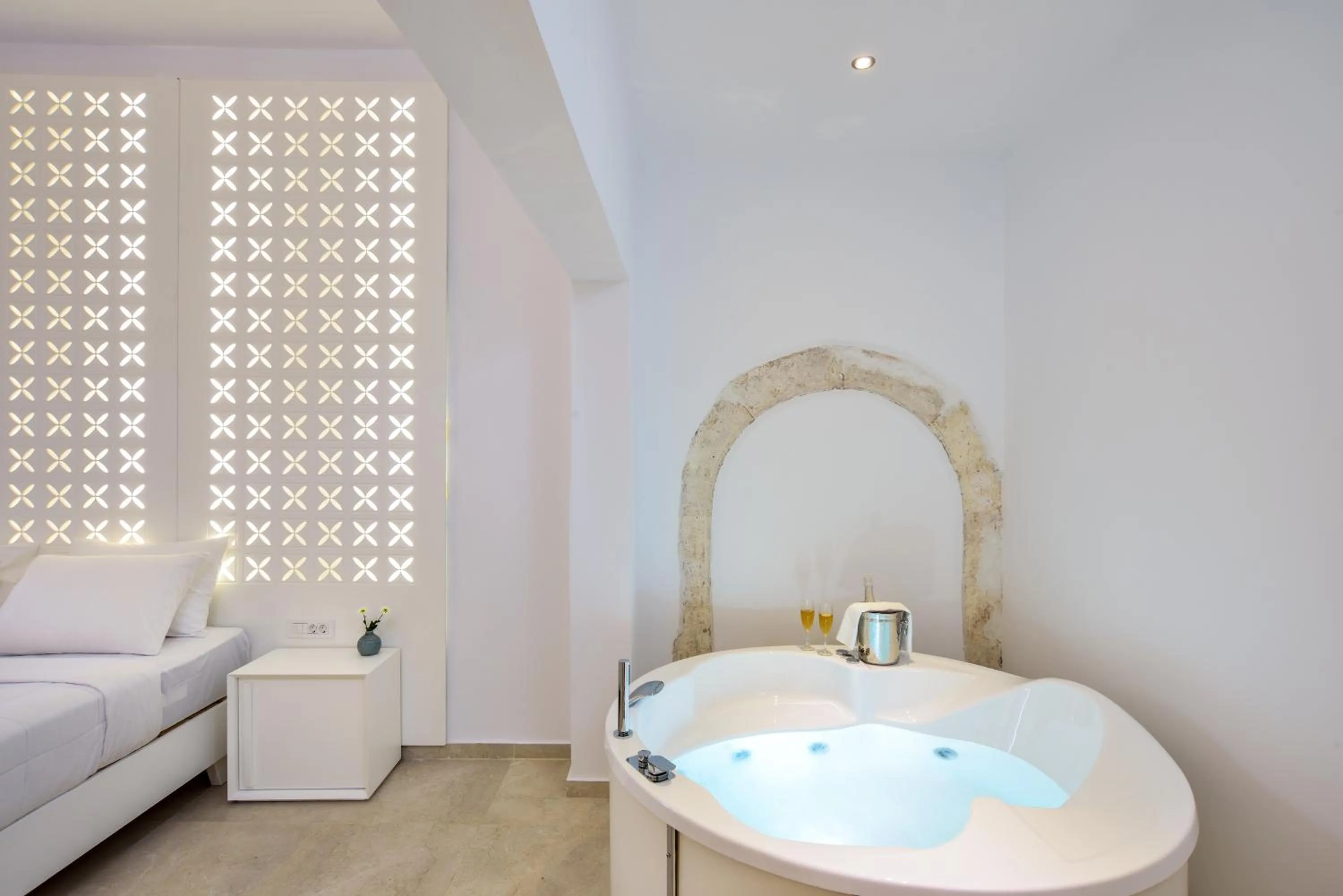 Bath, Bed in Elia Portou Luxury Residence