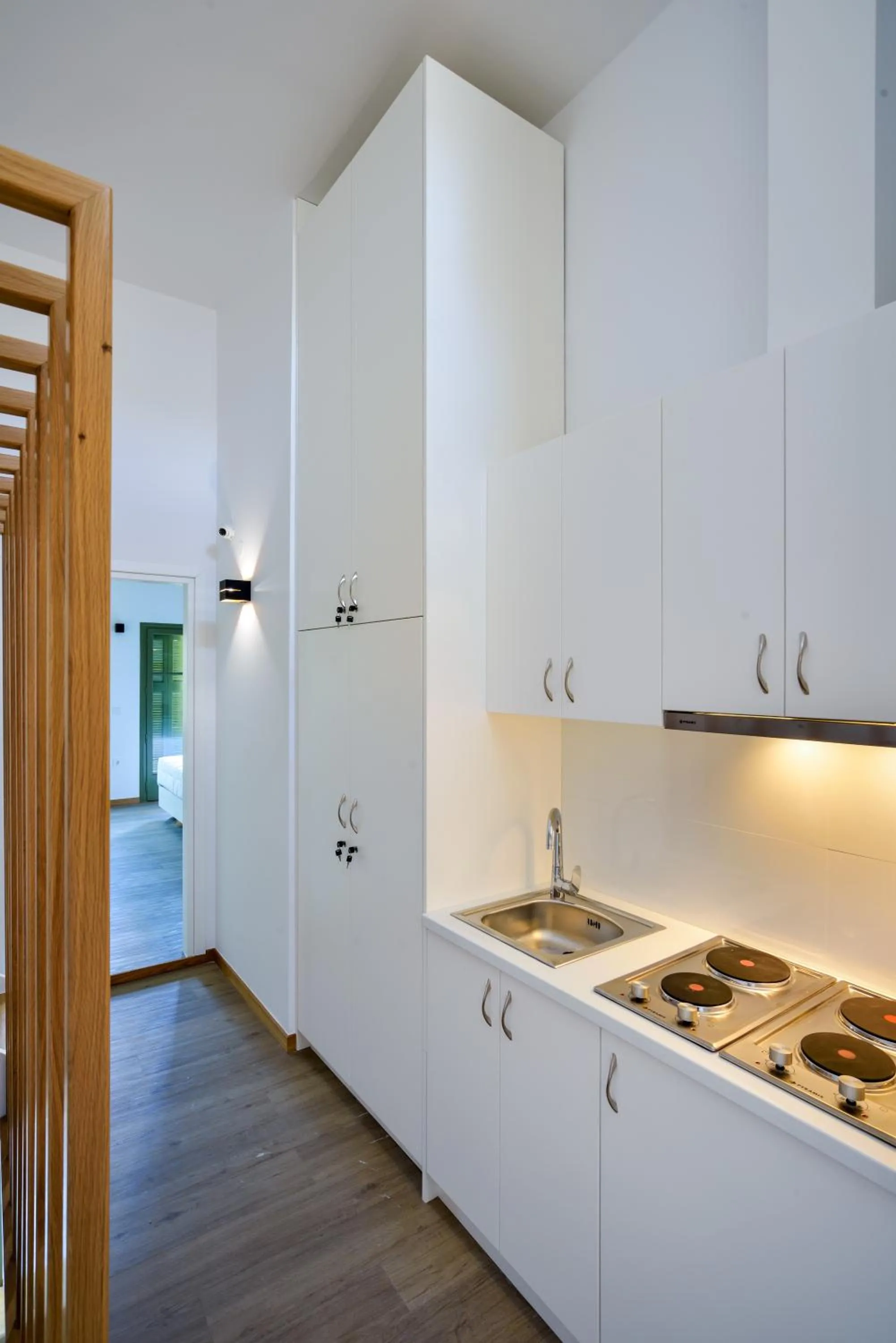 Kitchen or kitchenette in Elia Portou Luxury Residence
