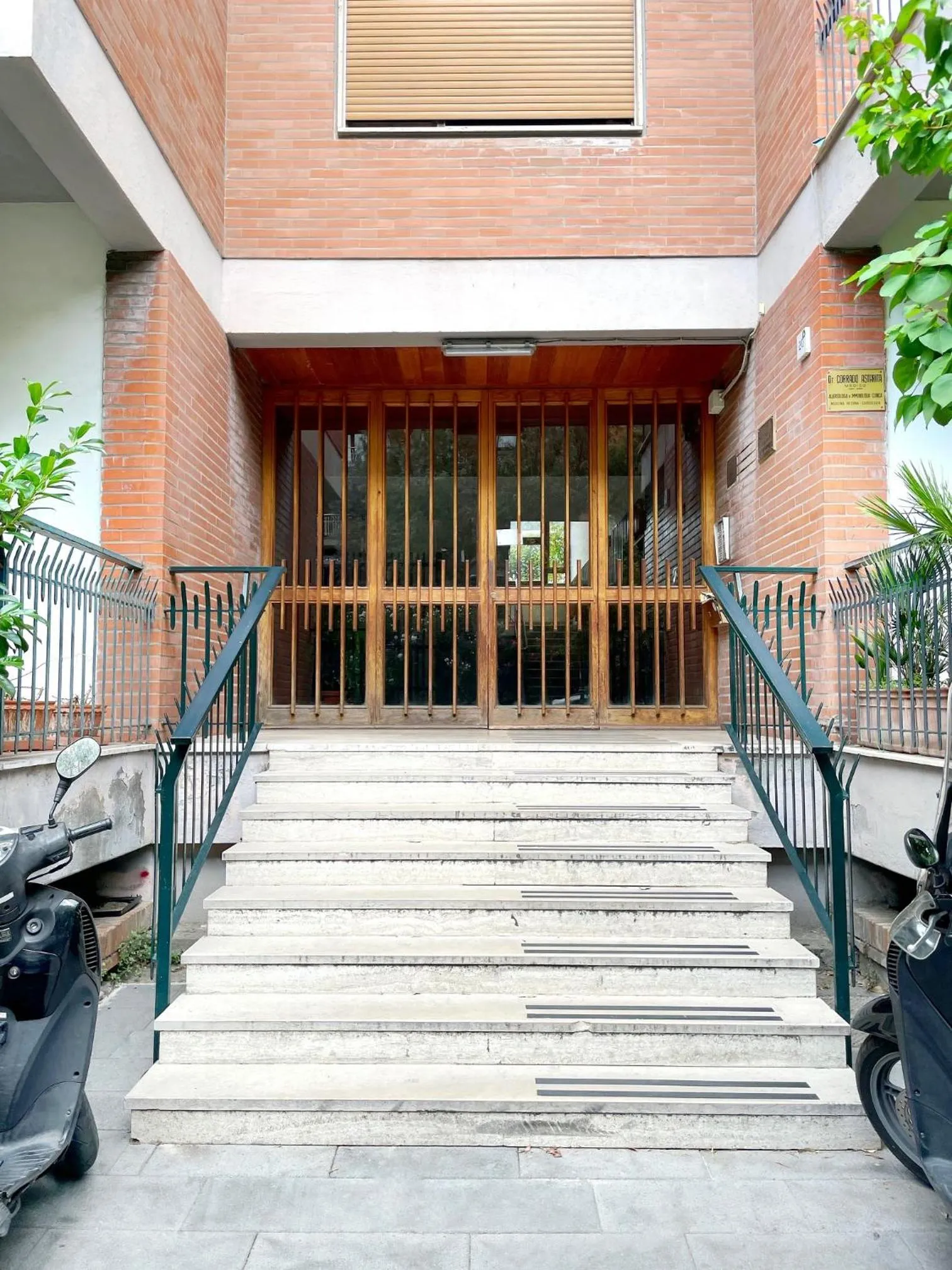 Property building in Sunset Home Sorrento