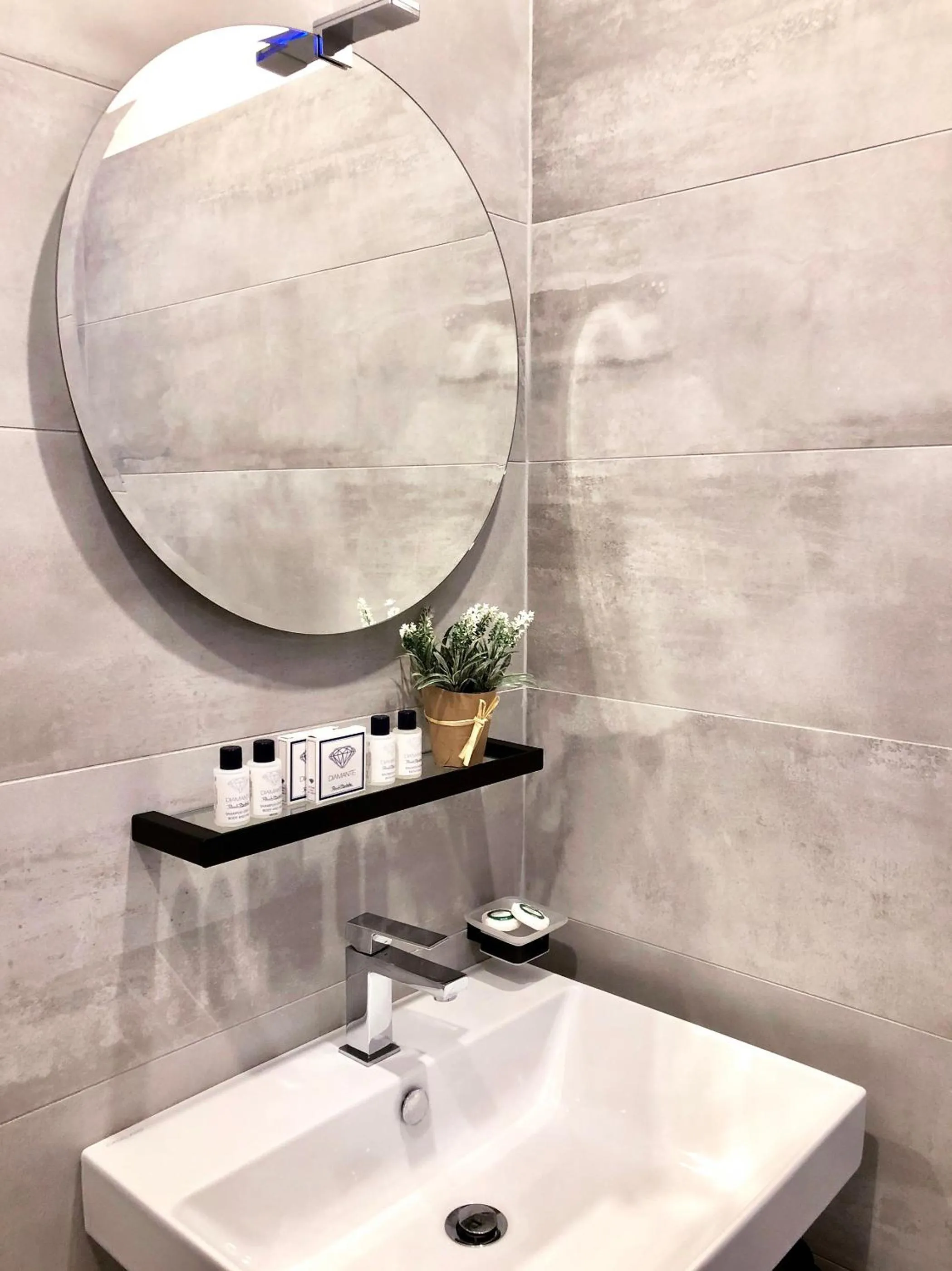 Bathroom in Sunset Home Sorrento