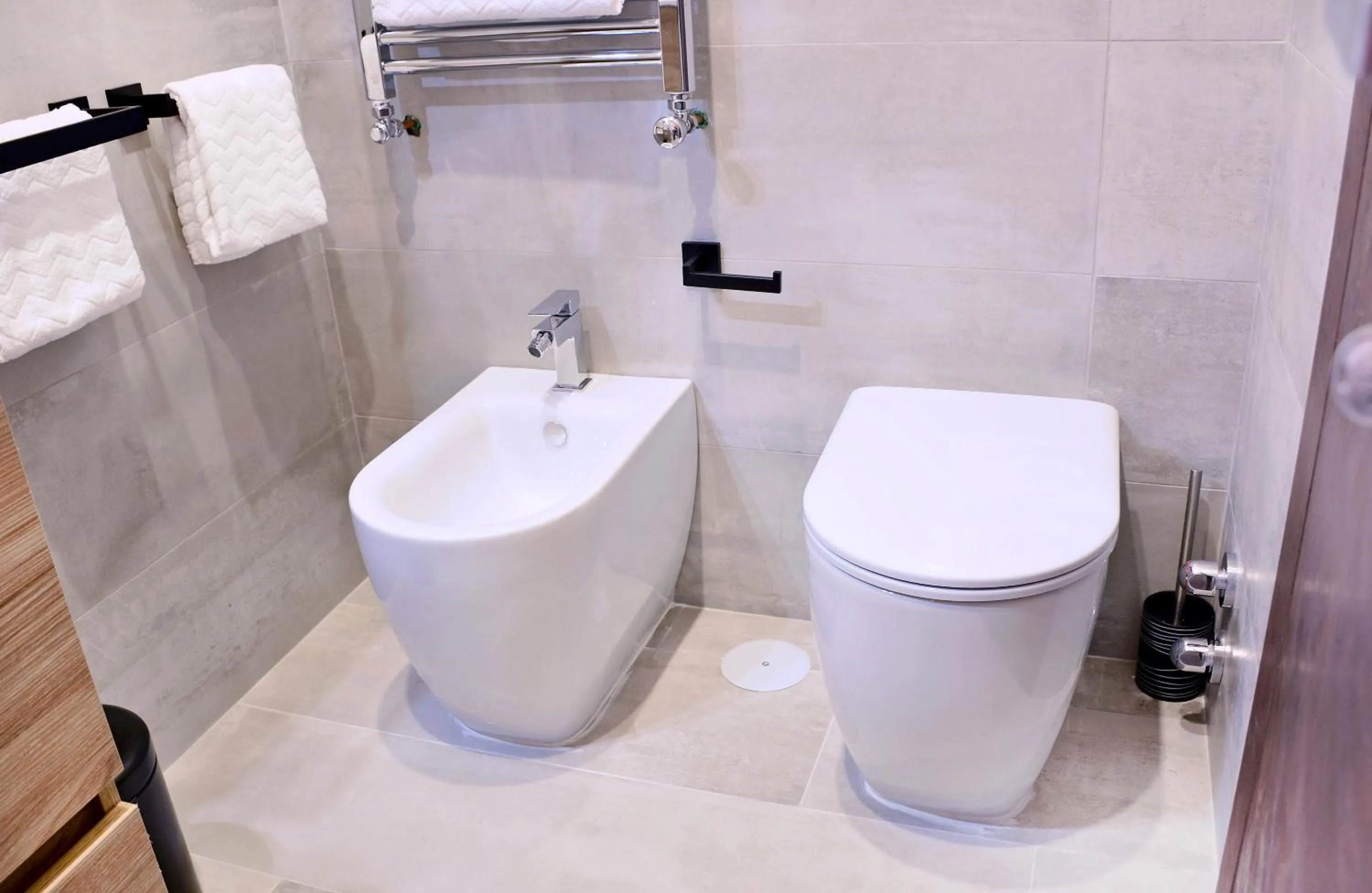 Bathroom in Sunset Home Sorrento