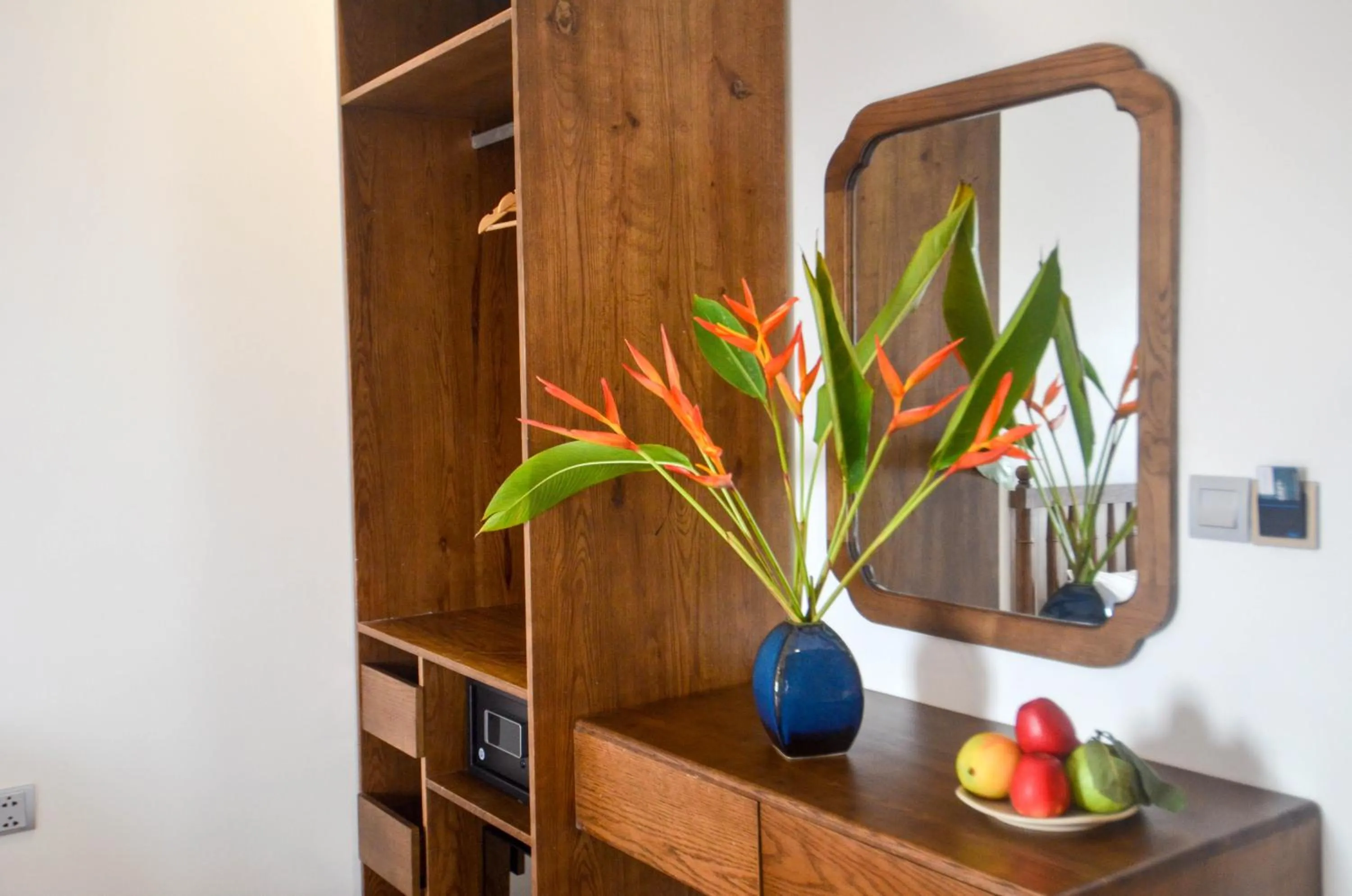 wardrobe in Lavian Hotel