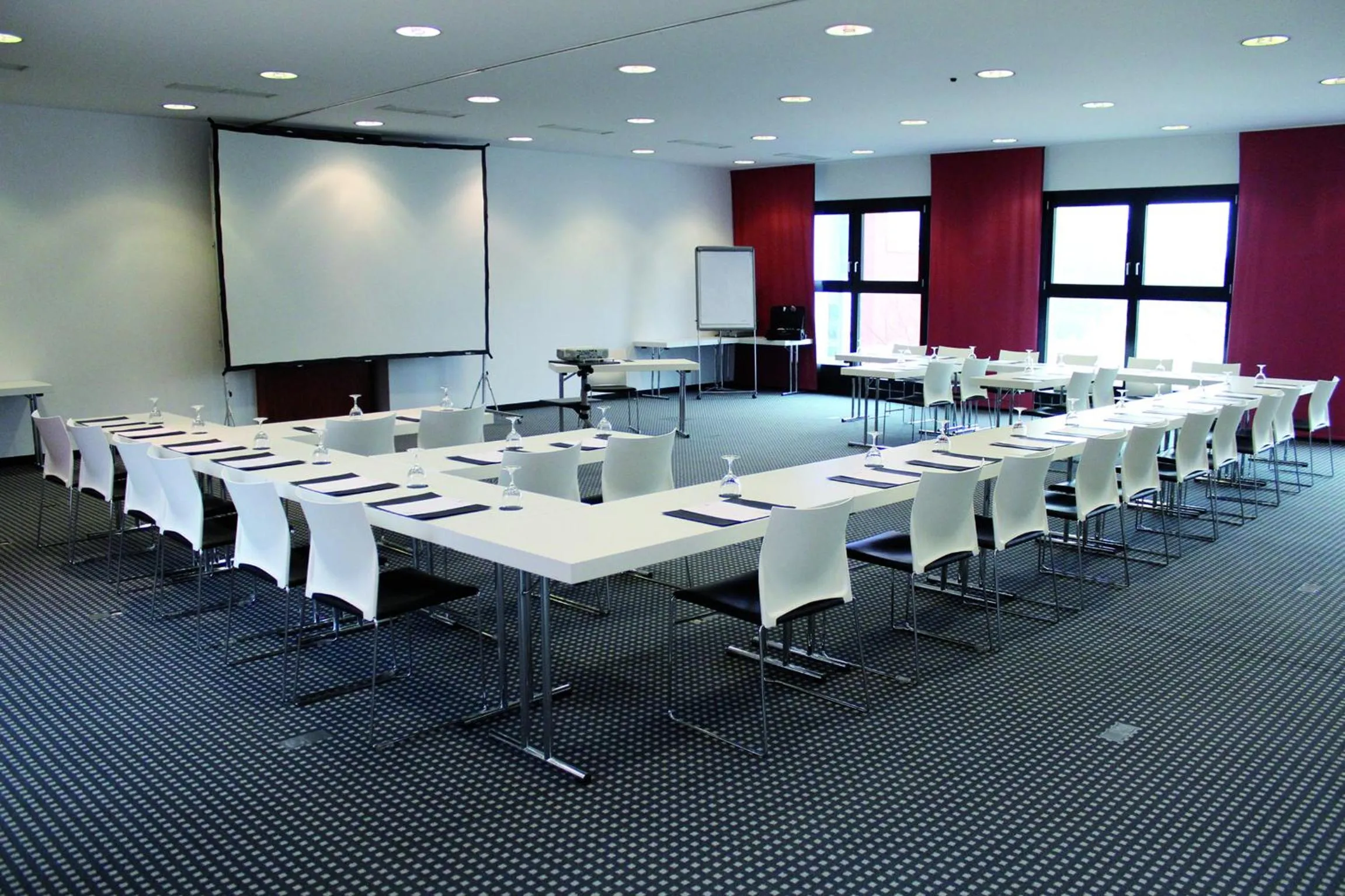 Business facilities in Ara Hotel Comfort