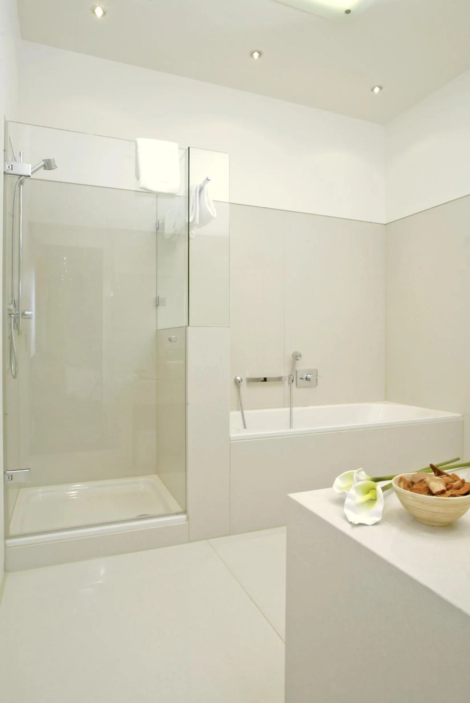 Bathroom in Ara Hotel Comfort