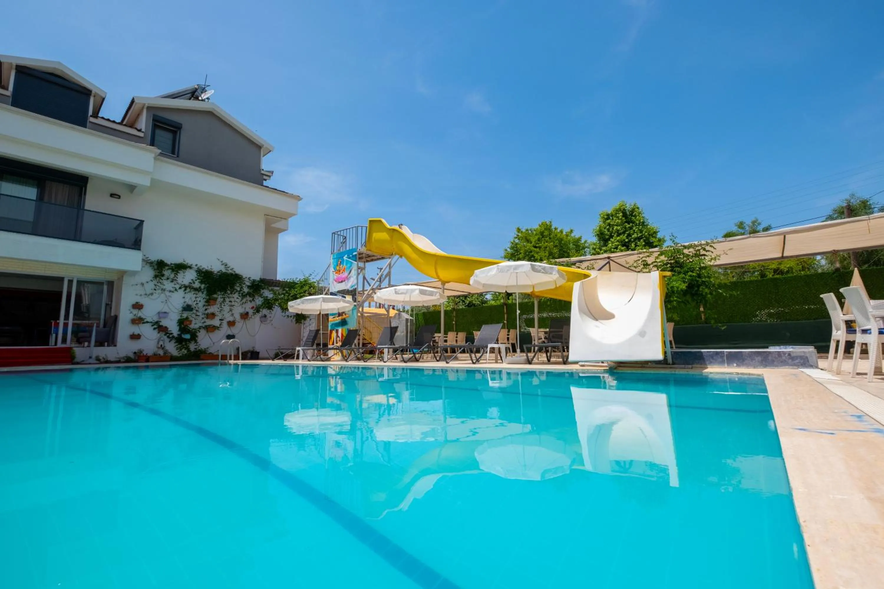 Property building in Aliş Hotel Fethiye